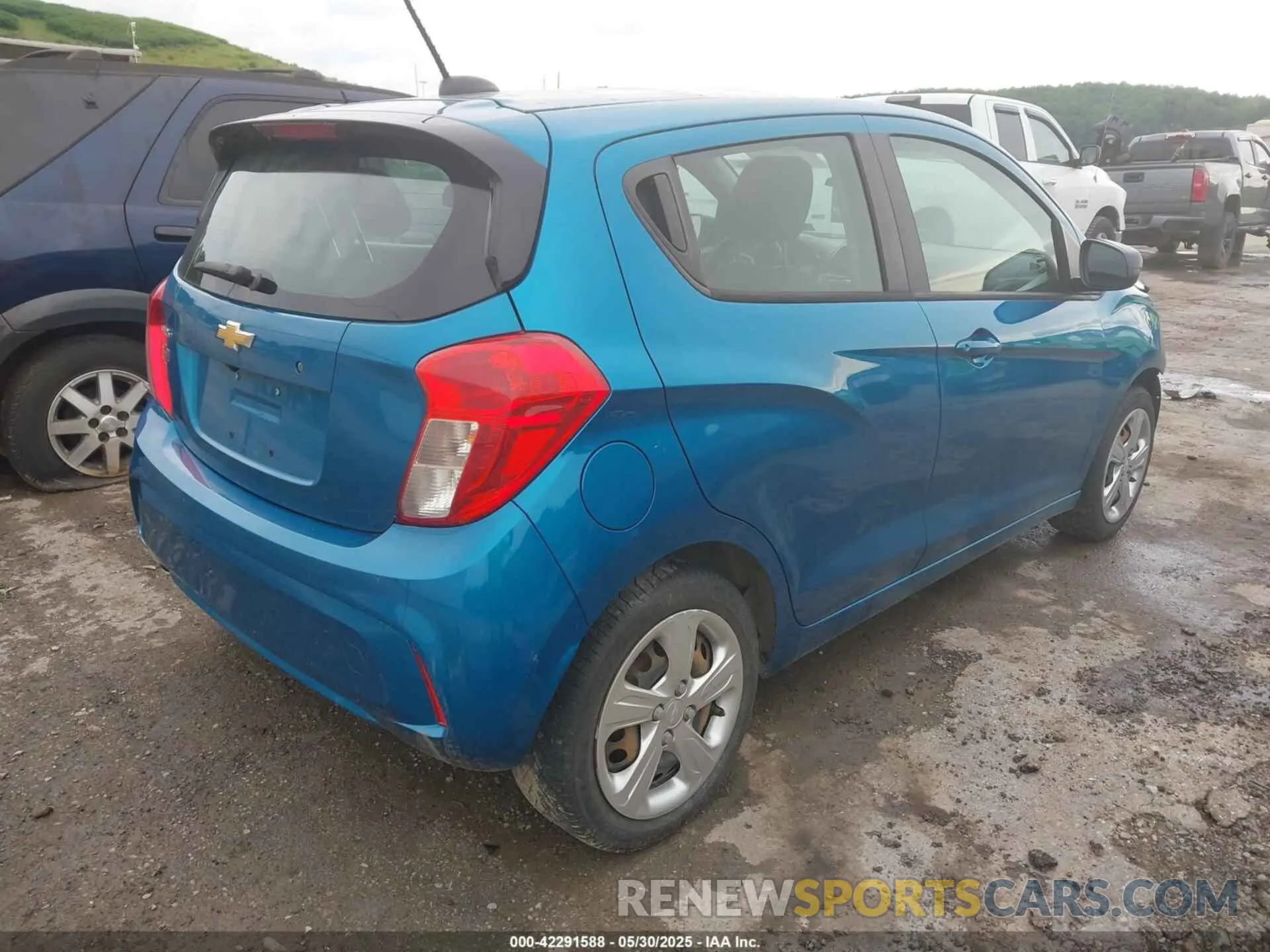 4 fotografías del automóvil dañado KL8CB6SA4MC702884 CHEVROLET SPARK 2021