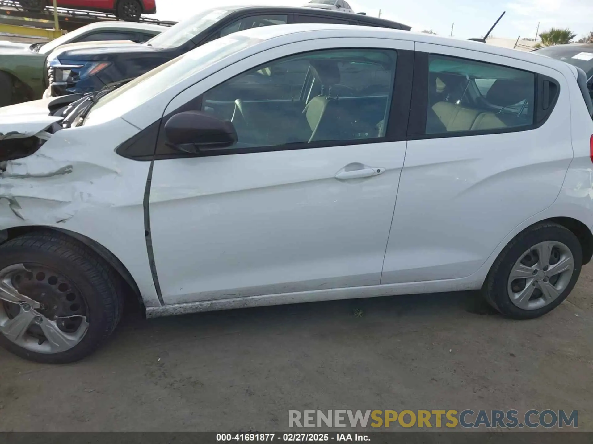 14 fotografías del automóvil dañado KL8CB6SA4MC723539 CHEVROLET SPARK 2021