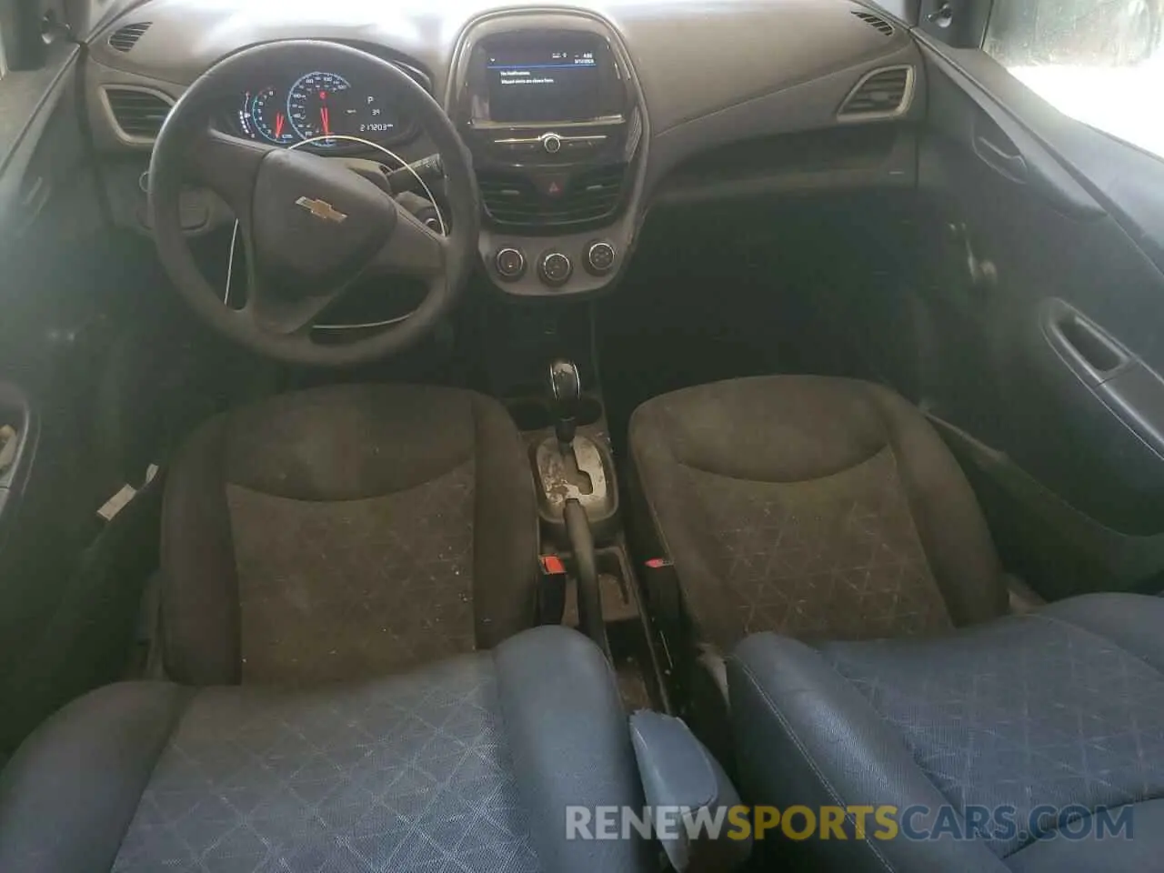 8 fotografías del automóvil dañado KL8CB6SA5MC712310 CHEVROLET SPARK 2021