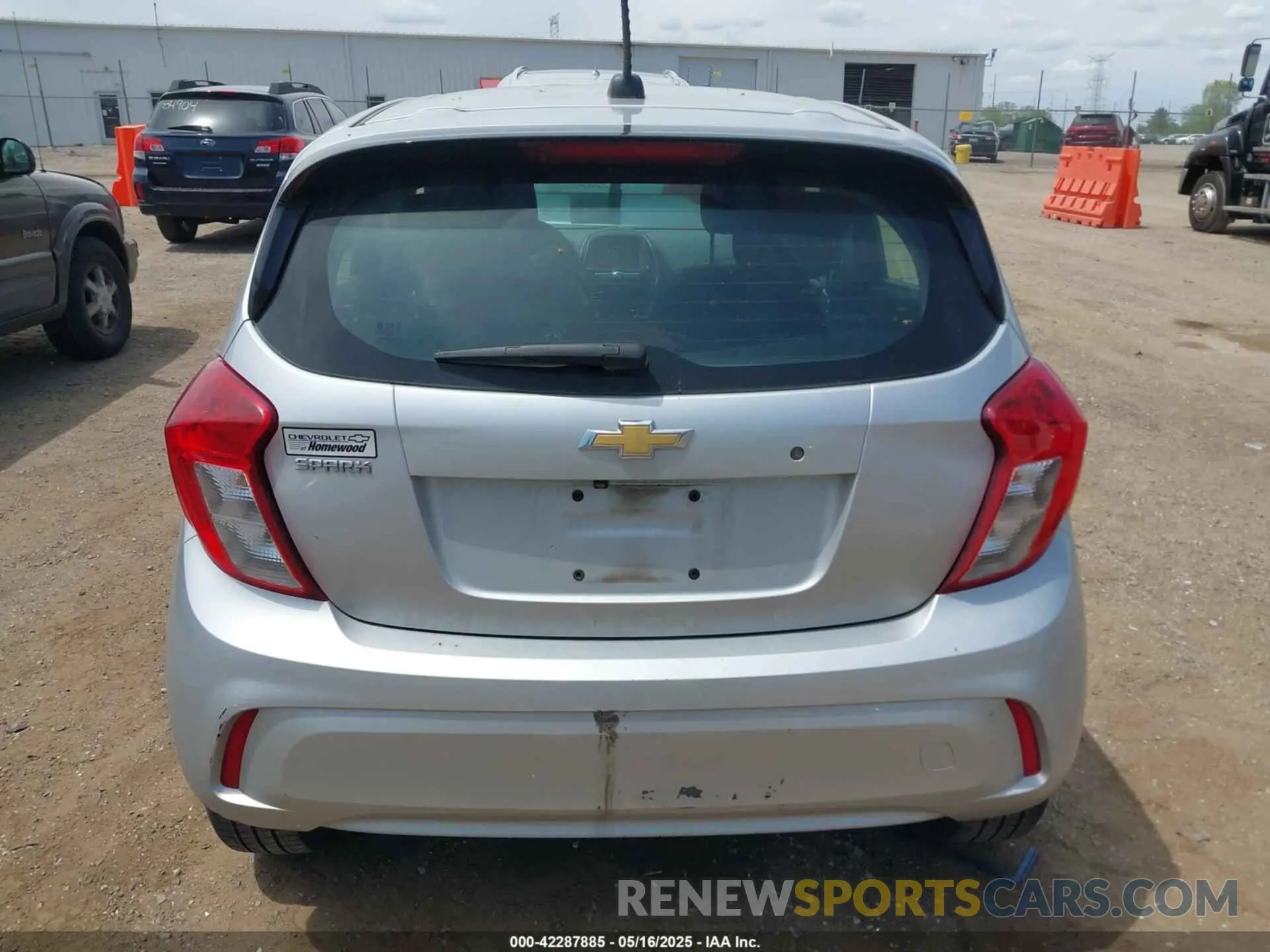 16 fotografías del automóvil dañado KL8CB6SA5MC712470 CHEVROLET SPARK 2021