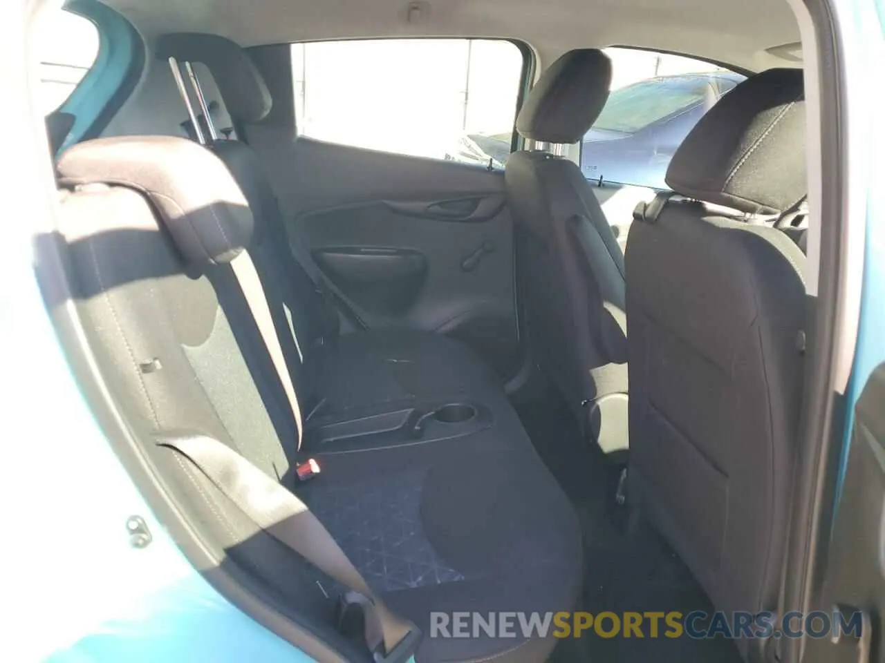 10 fotografías del automóvil dañado KL8CB6SA6MC227139 CHEVROLET SPARK 2021