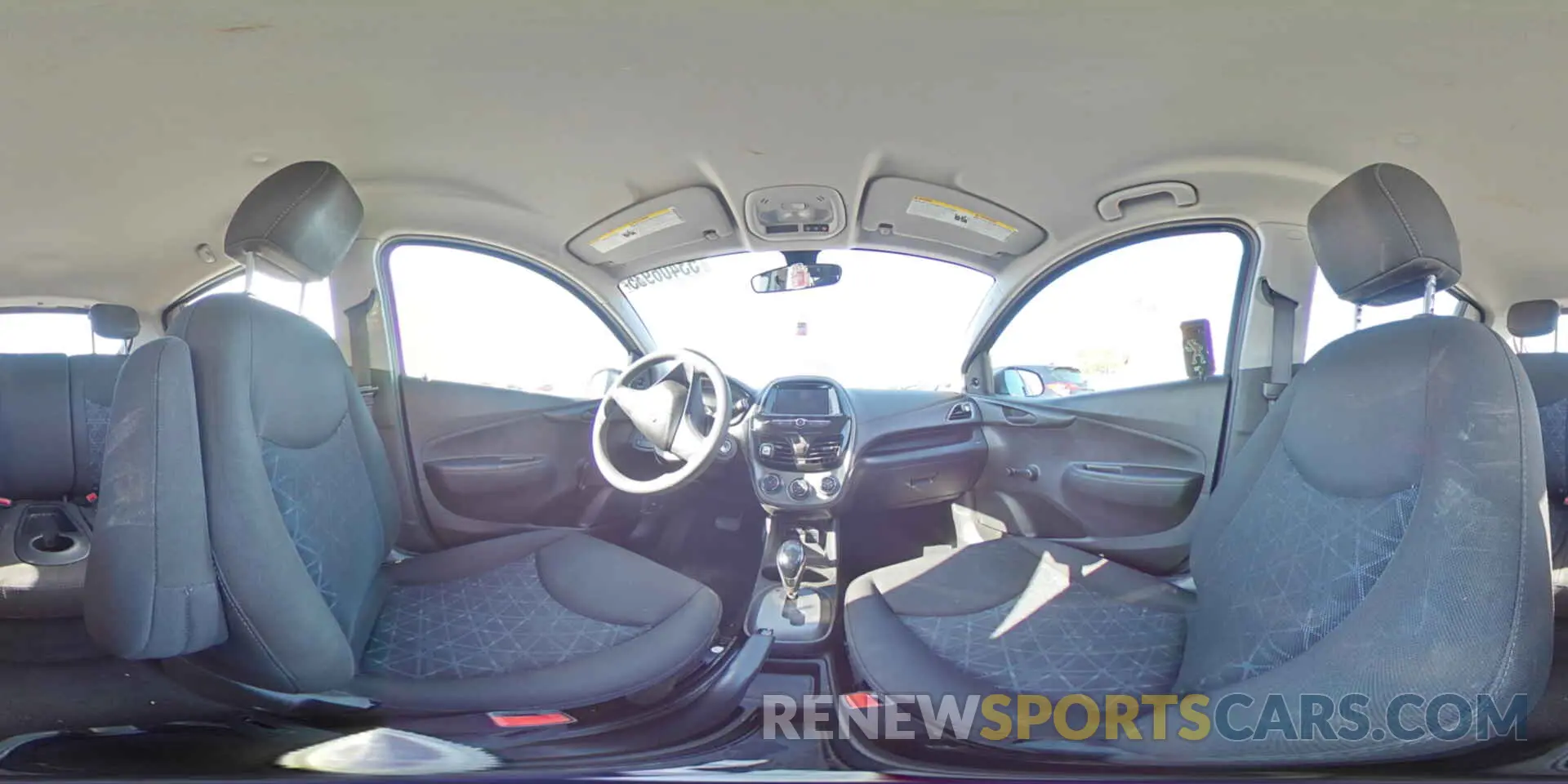 15 fotografías del automóvil dañado KL8CB6SA6MC700554 CHEVROLET SPARK 2021