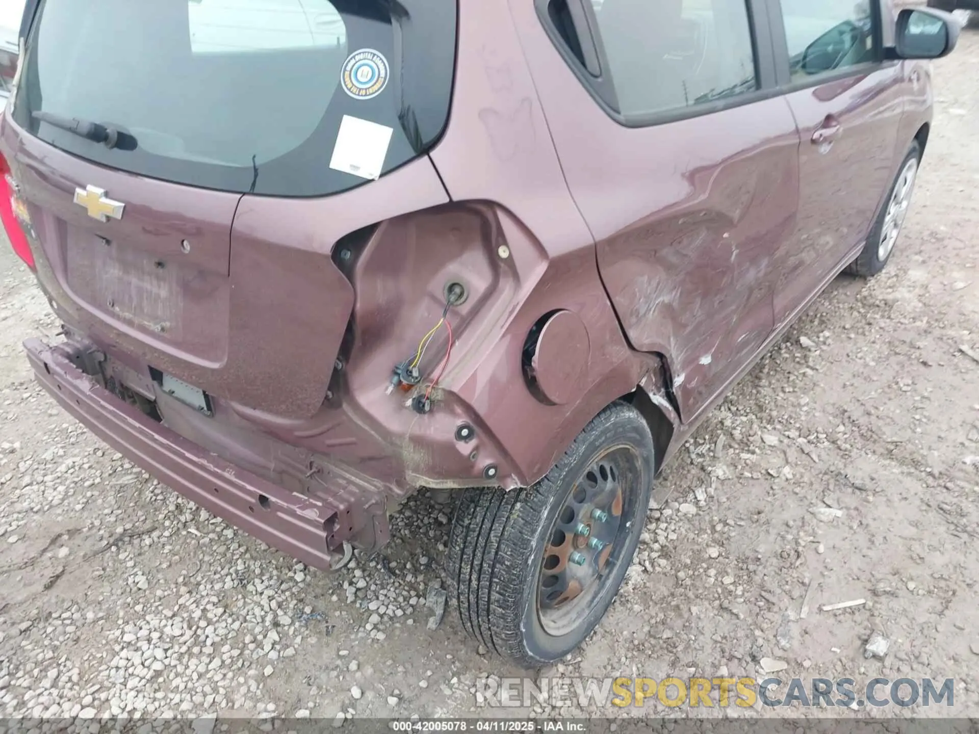 20 fotografías del automóvil dañado KL8CB6SA6MC729004 CHEVROLET SPARK 2021