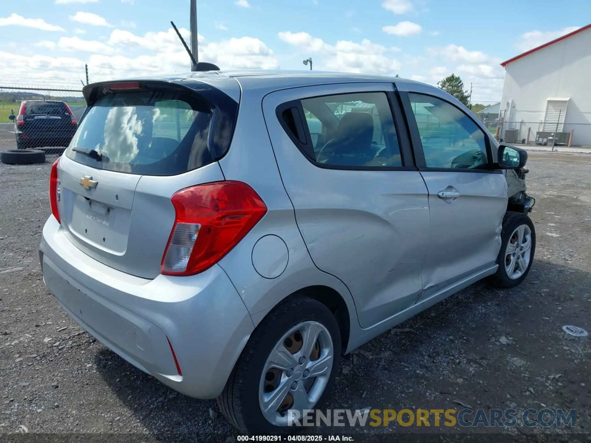 4 fotografías del automóvil dañado KL8CB6SA6MC738625 CHEVROLET SPARK 2021