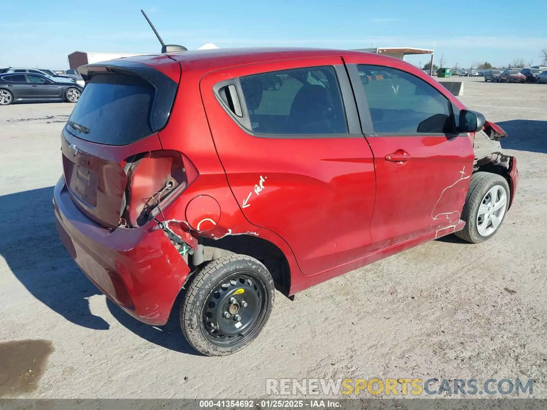 4 fotografías del automóvil dañado KL8CB6SA7MC712938 CHEVROLET SPARK 2021