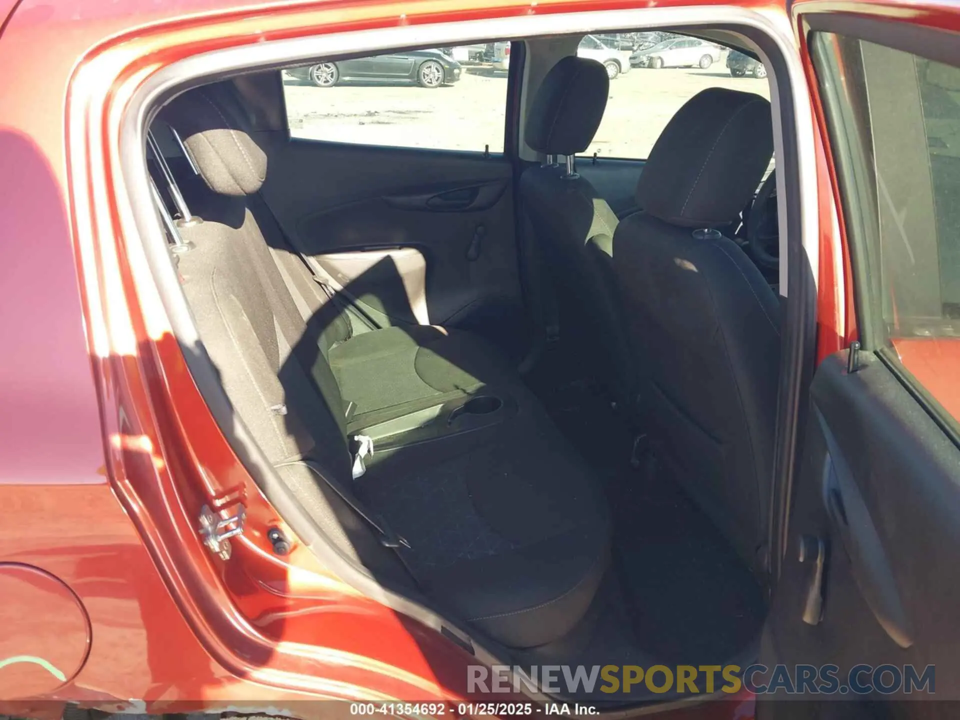 8 fotografías del automóvil dañado KL8CB6SA7MC712938 CHEVROLET SPARK 2021
