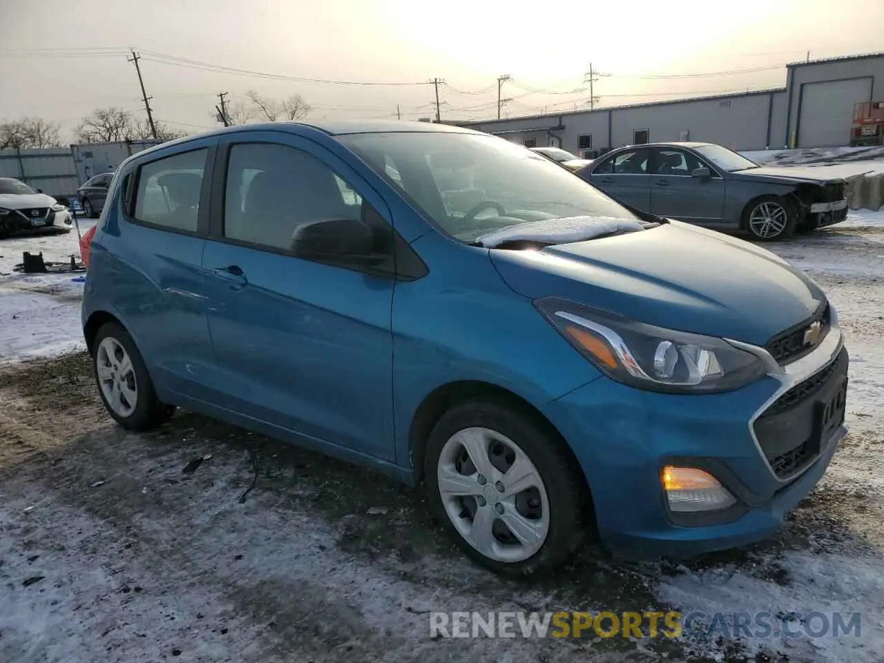 4 fotografías del automóvil dañado KL8CB6SA8MC714407 CHEVROLET SPARK 2021