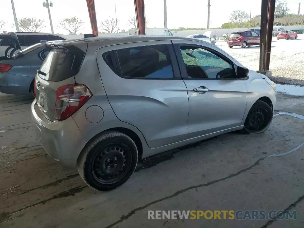 3 fotografías del automóvil dañado KL8CB6SA8MC729876 CHEVROLET SPARK 2021