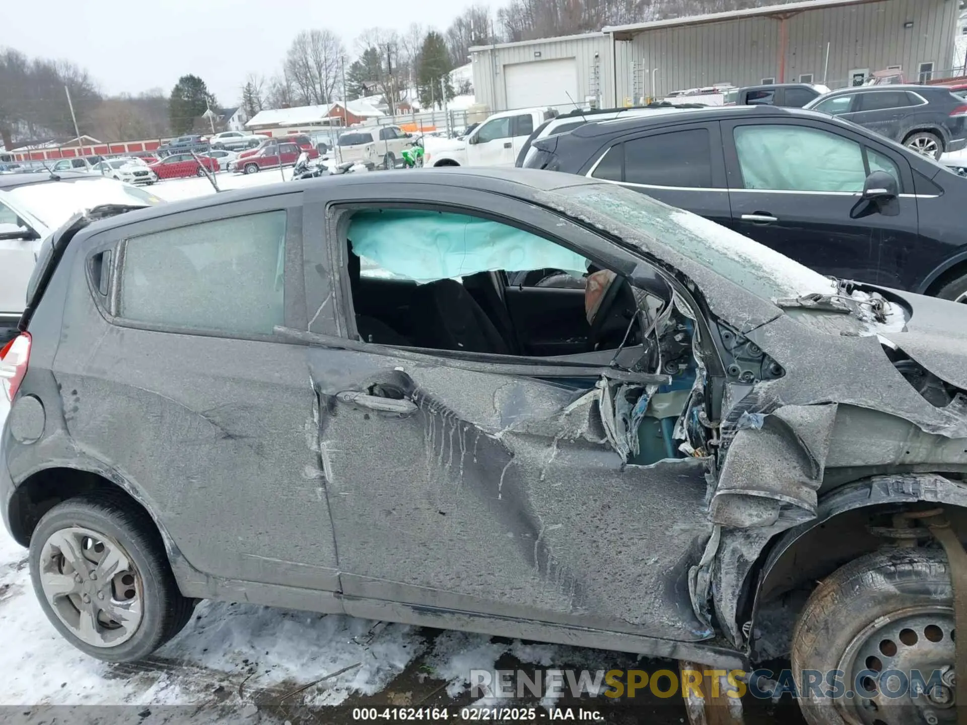 14 fotografías del automóvil dañado KL8CB6SAXMC705126 CHEVROLET SPARK 2021