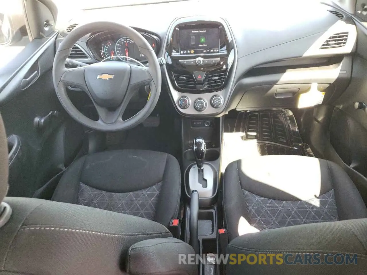 8 fotografías del automóvil dañado KL8CB6SAXMC707801 CHEVROLET SPARK 2021