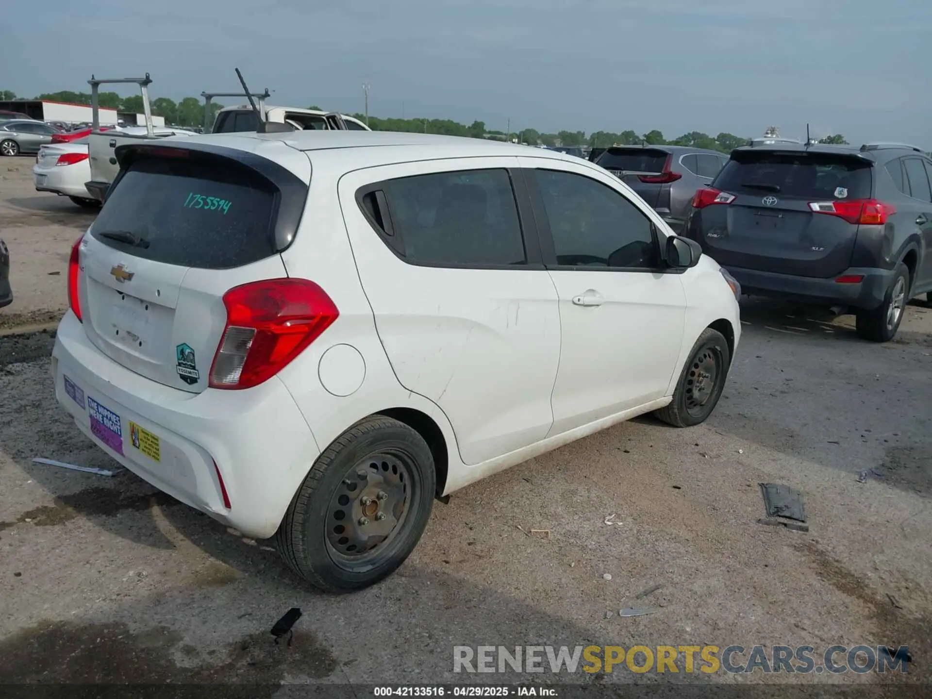 4 fotografías del automóvil dañado KL8CB6SAXMC715610 CHEVROLET SPARK 2021