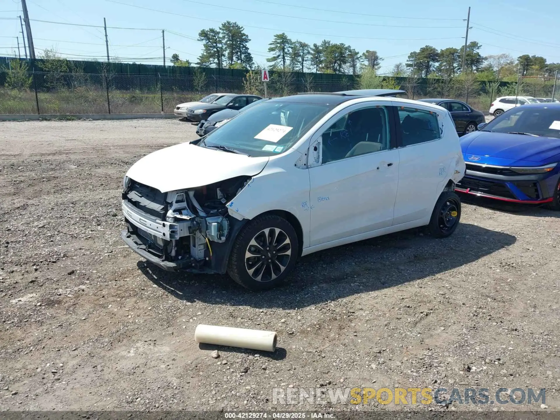 2 fotografías del automóvil dañado KL8CC6SA3MC225880 CHEVROLET SPARK 2021