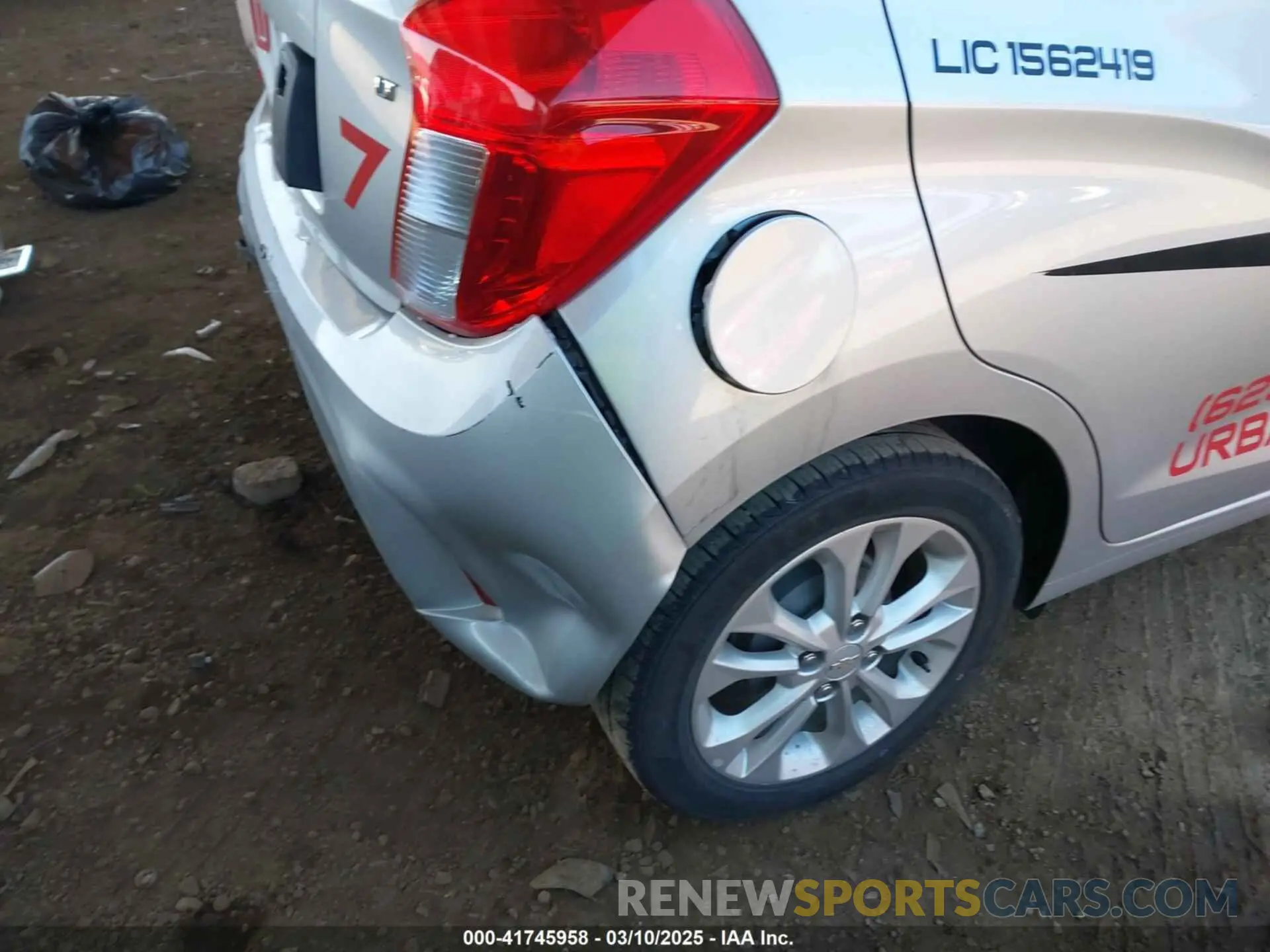 19 fotografías del automóvil dañado KL8CD6SA0MC216194 CHEVROLET SPARK 2021