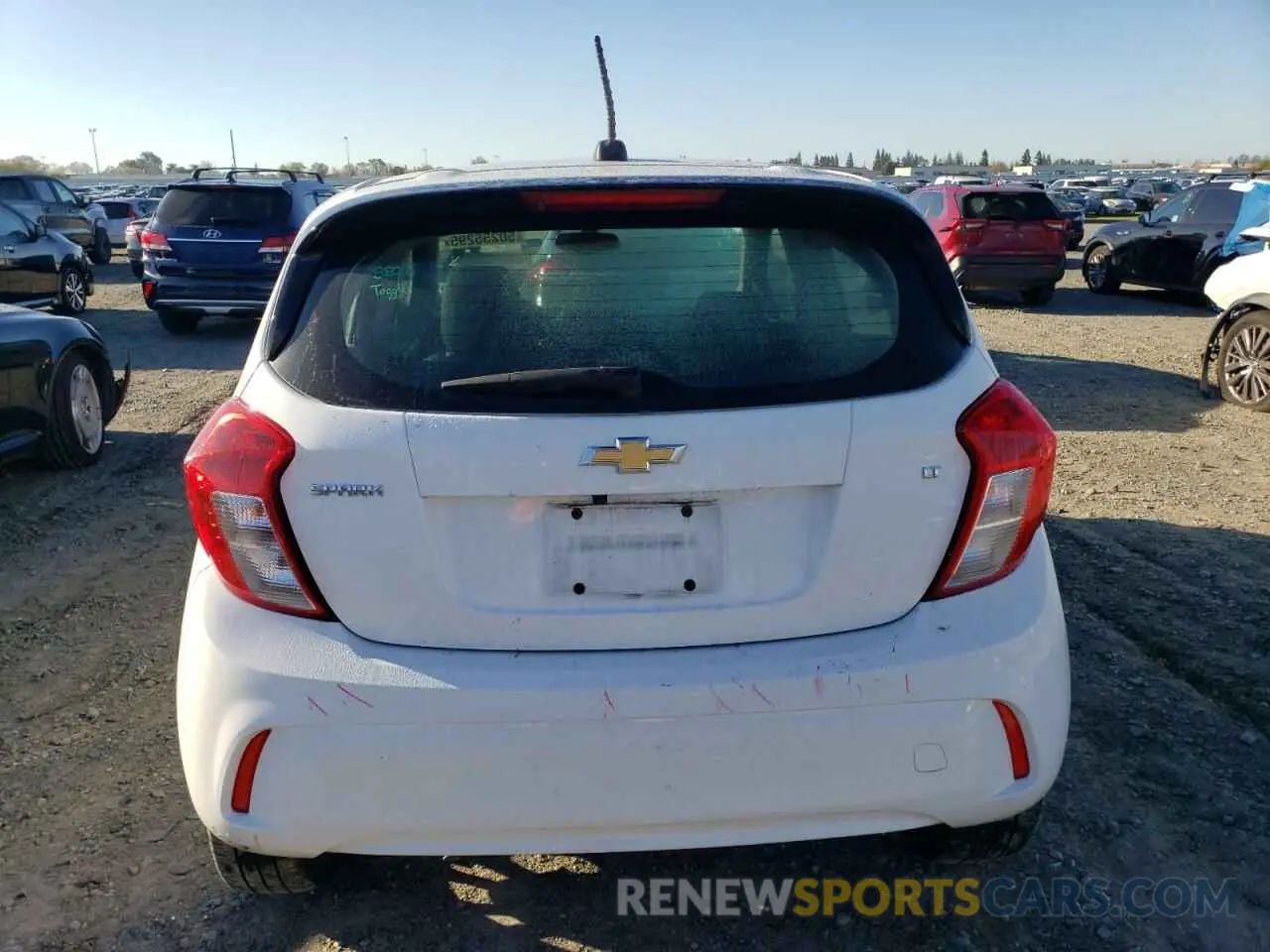 6 fotografías del automóvil dañado KL8CD6SA0MC217491 CHEVROLET SPARK 2021