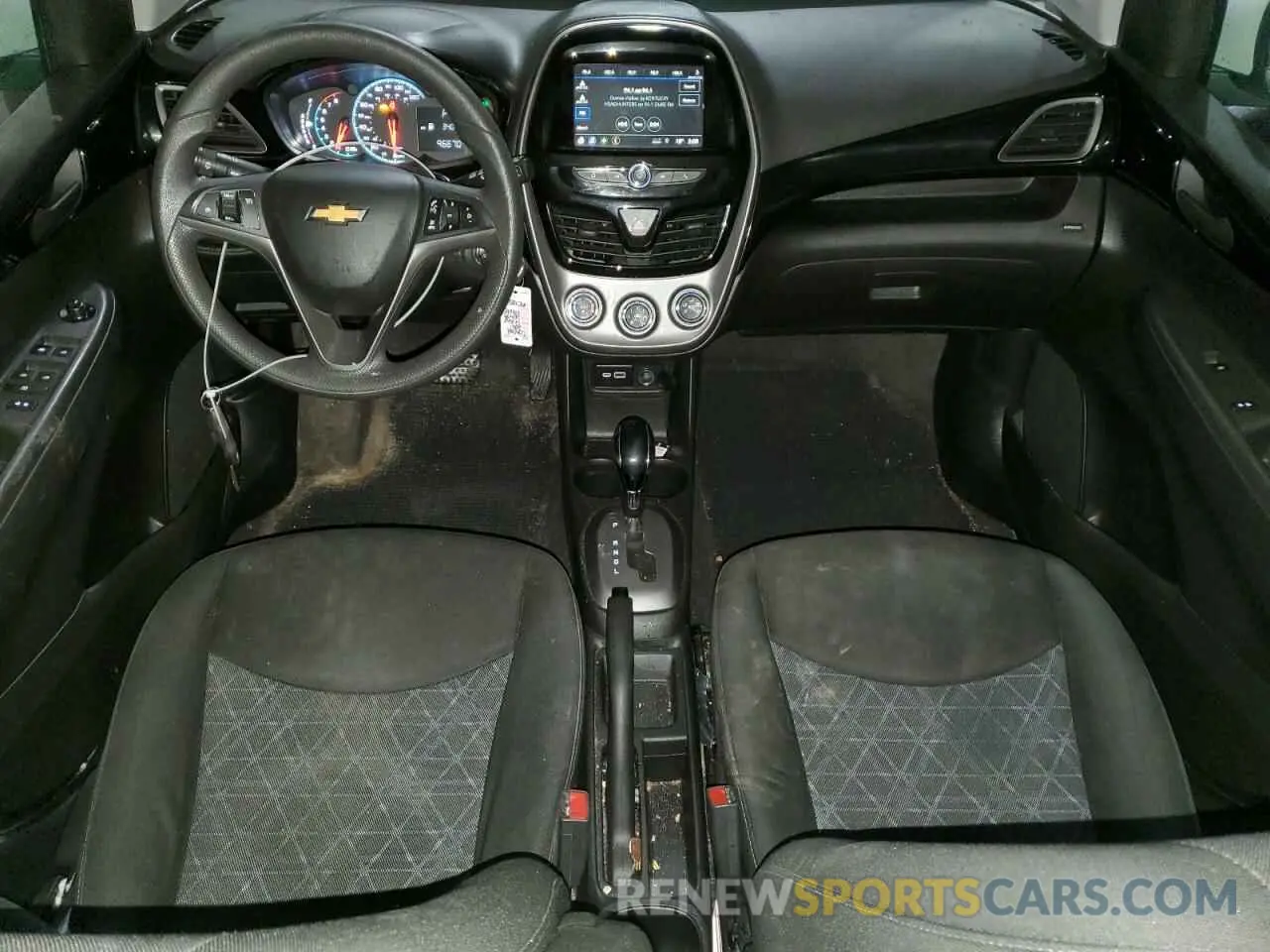 8 fotografías del automóvil dañado KL8CD6SA0MC723273 CHEVROLET SPARK 2021