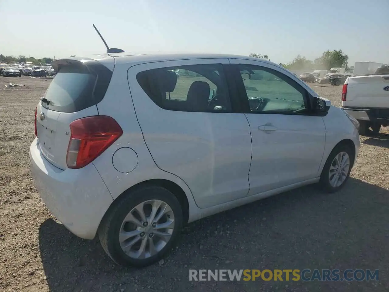 3 fotografías del automóvil dañado KL8CD6SA0MC730076 CHEVROLET SPARK 2021