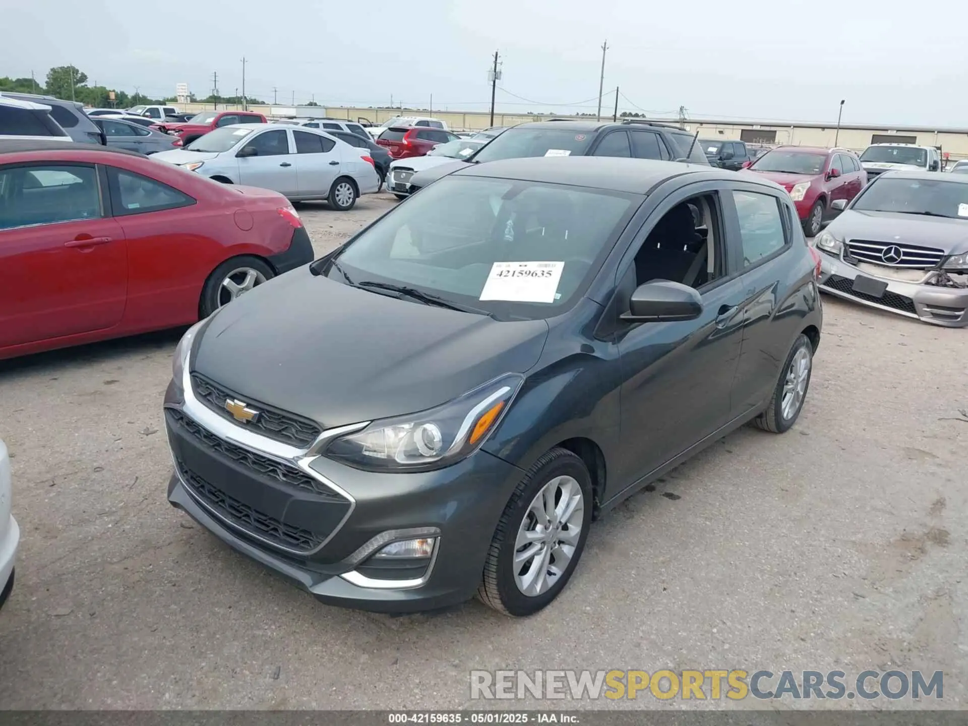 2 fotografías del automóvil dañado KL8CD6SA1MC216575 CHEVROLET SPARK 2021