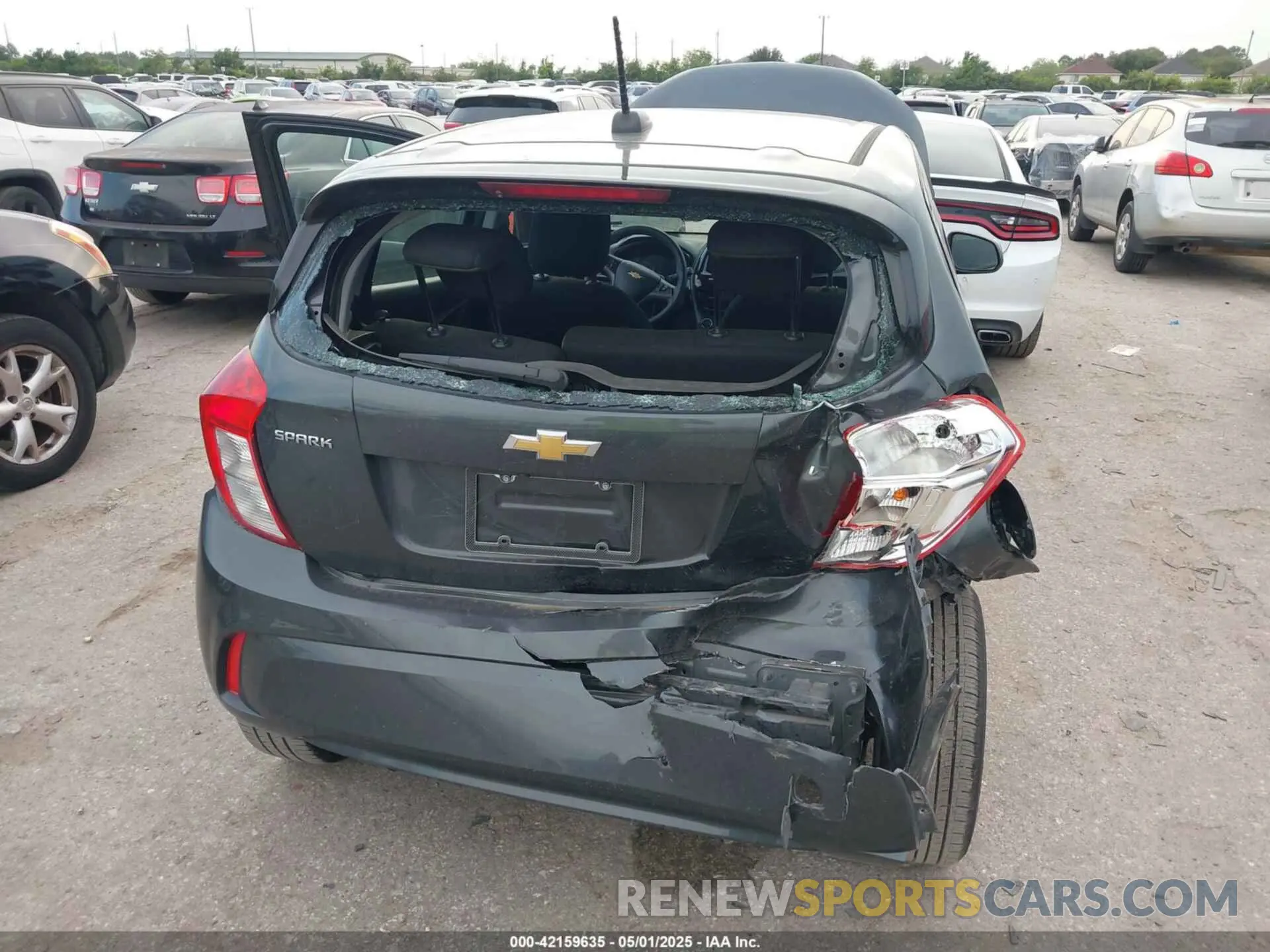 6 fotografías del automóvil dañado KL8CD6SA1MC216575 CHEVROLET SPARK 2021