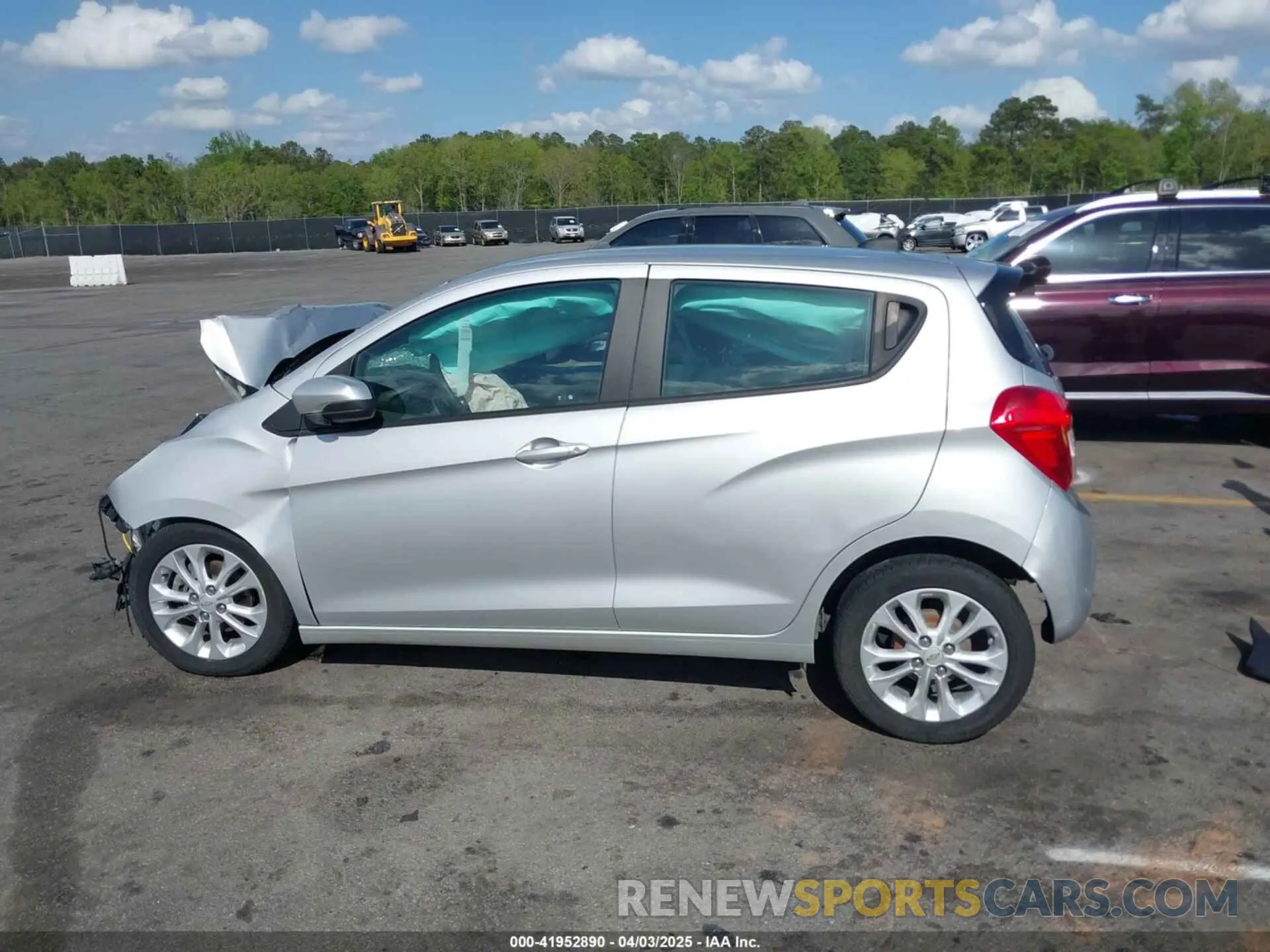 14 fotografías del automóvil dañado KL8CD6SA1MC745878 CHEVROLET SPARK 2021