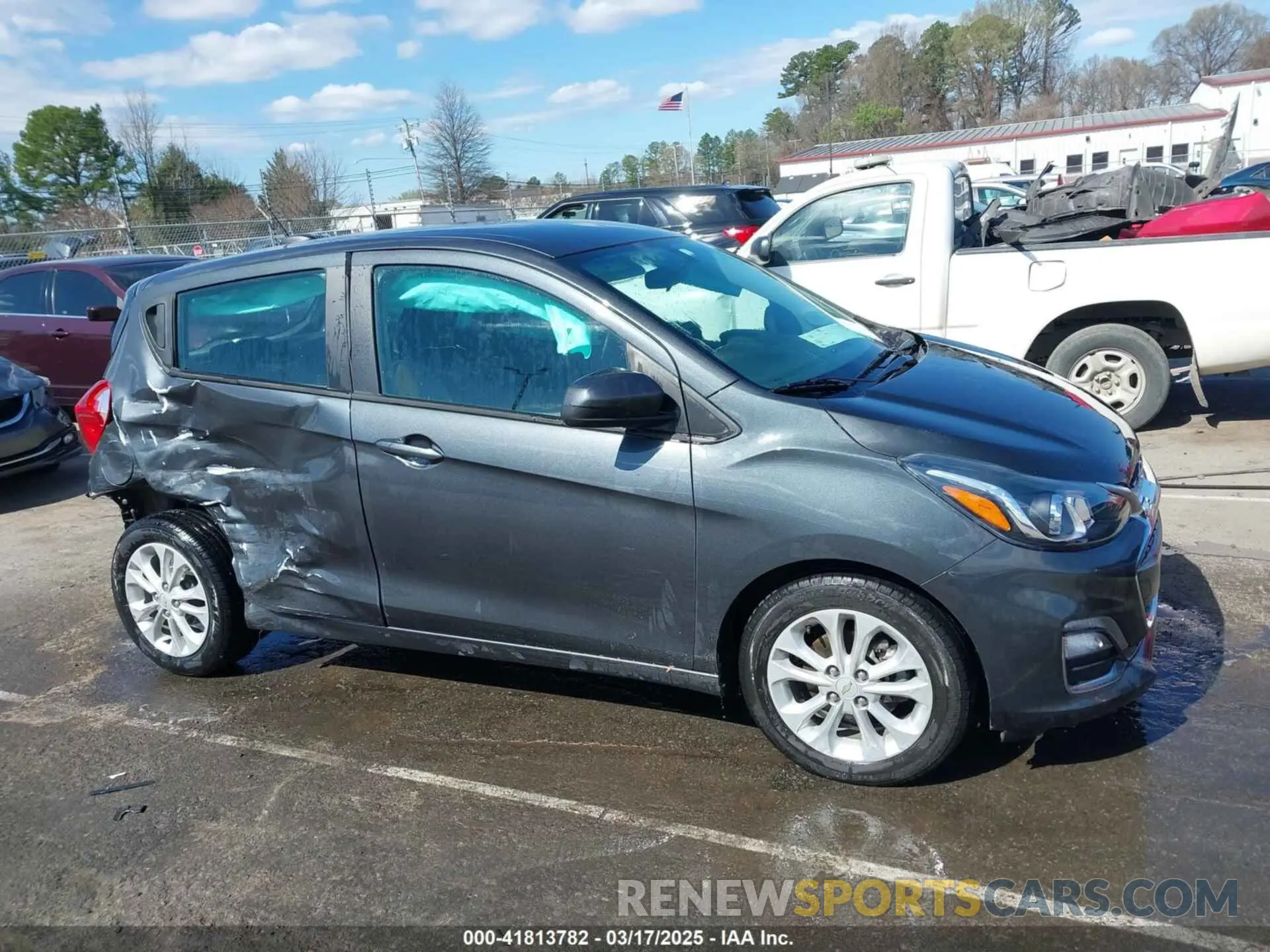 13 fotografías del automóvil dañado KL8CD6SA2MC719421 CHEVROLET SPARK 2021