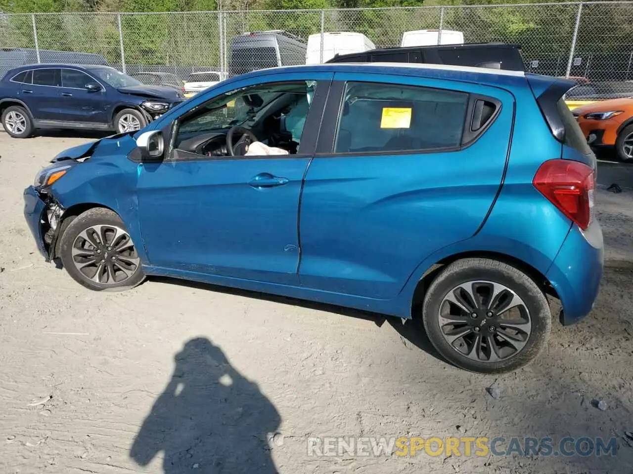 2 fotografías del automóvil dañado KL8CD6SA2MC724649 CHEVROLET SPARK 2021