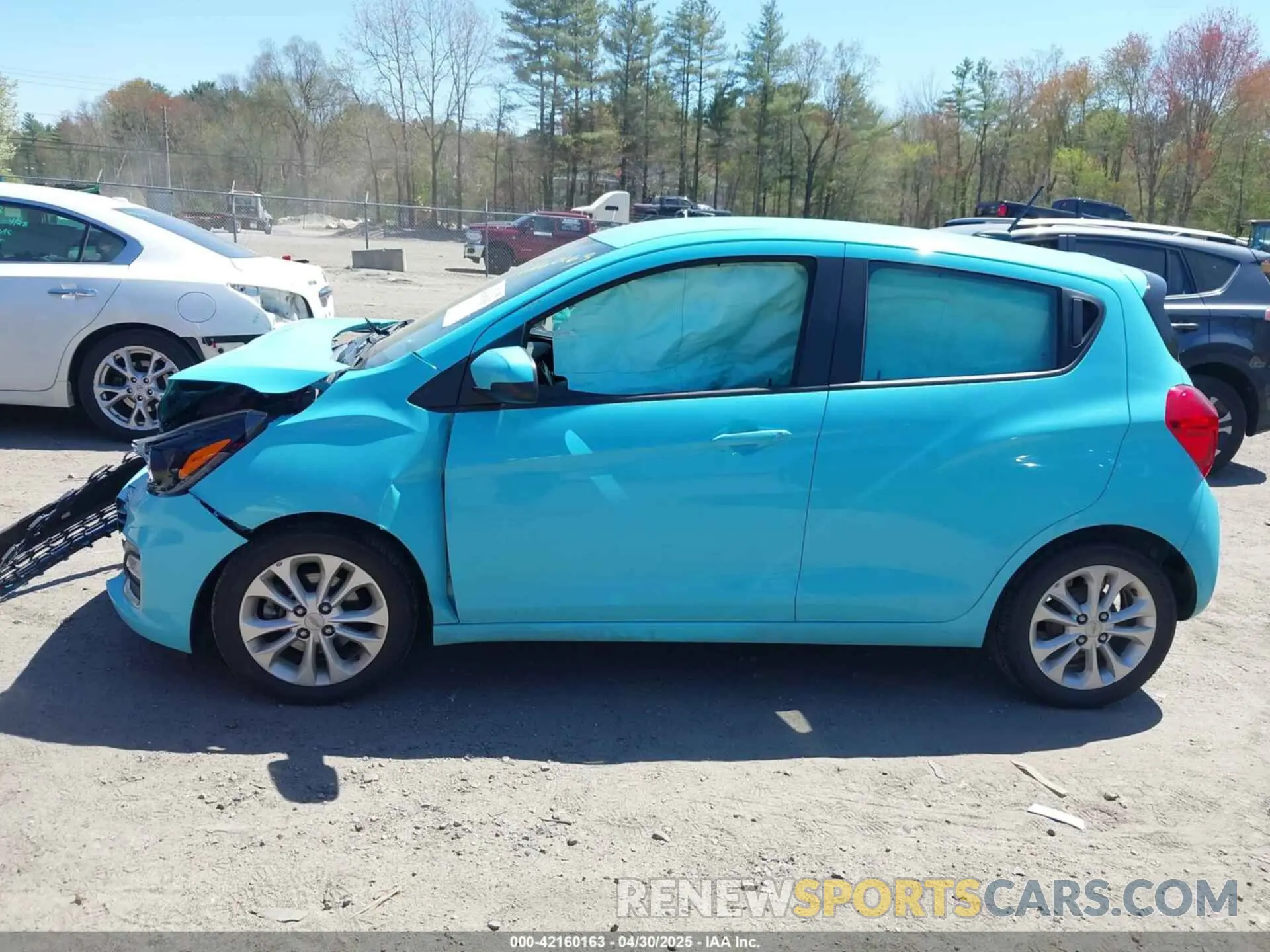 14 fotografías del automóvil dañado KL8CD6SA2MC725624 CHEVROLET SPARK 2021