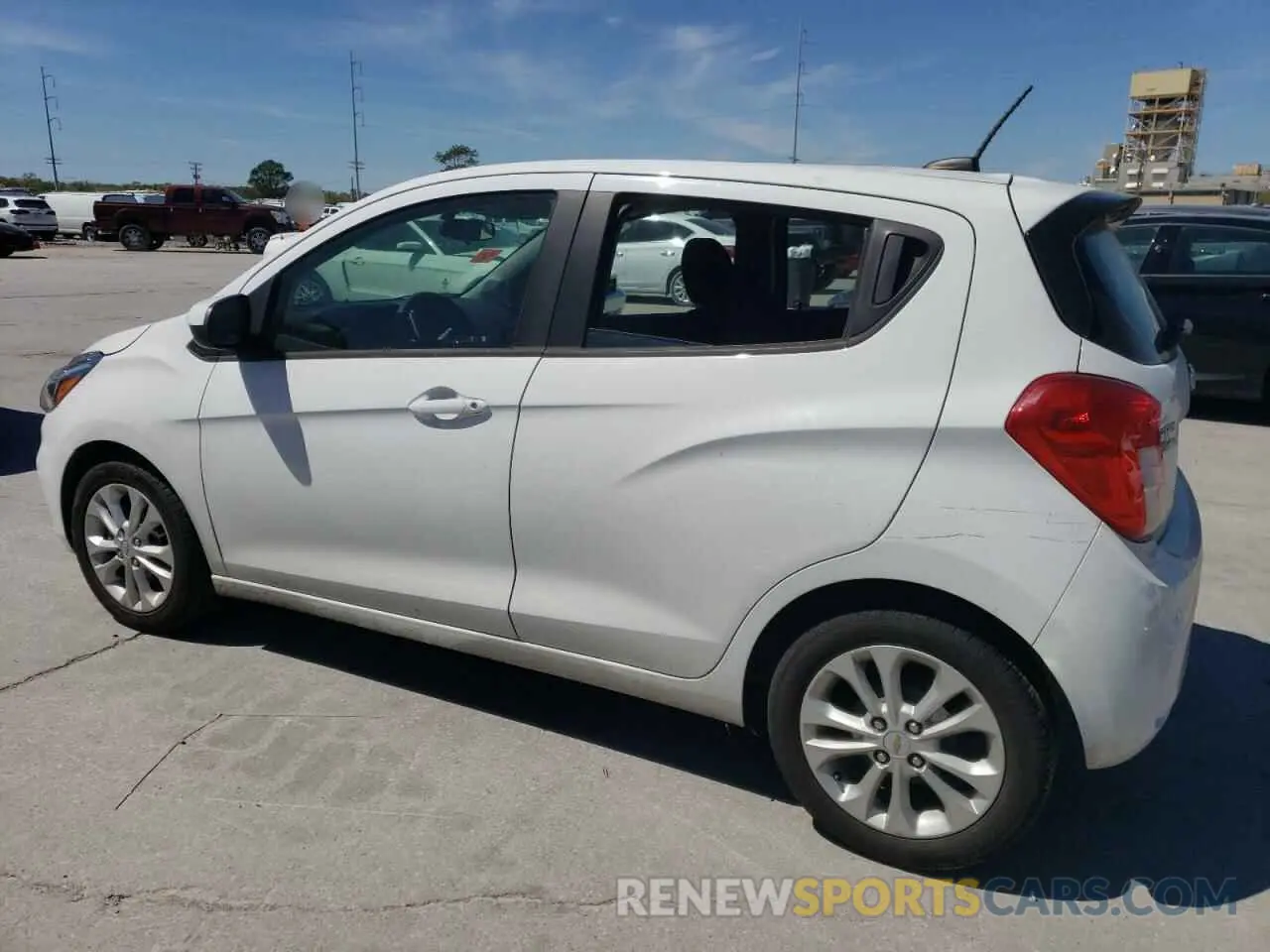 2 fotografías del automóvil dañado KL8CD6SA3MC719167 CHEVROLET SPARK 2021