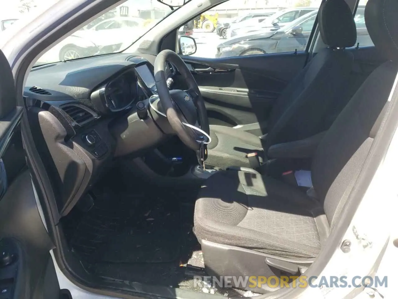 7 fotografías del automóvil dañado KL8CD6SA3MC719167 CHEVROLET SPARK 2021