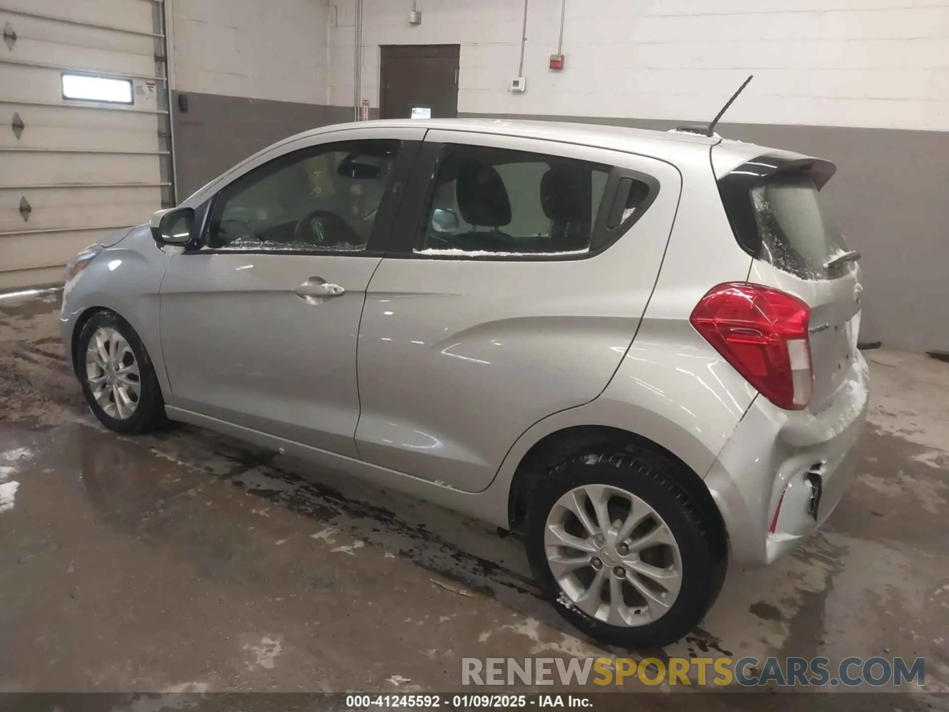 3 fotografías del automóvil dañado KL8CD6SA3MC743050 CHEVROLET SPARK 2021