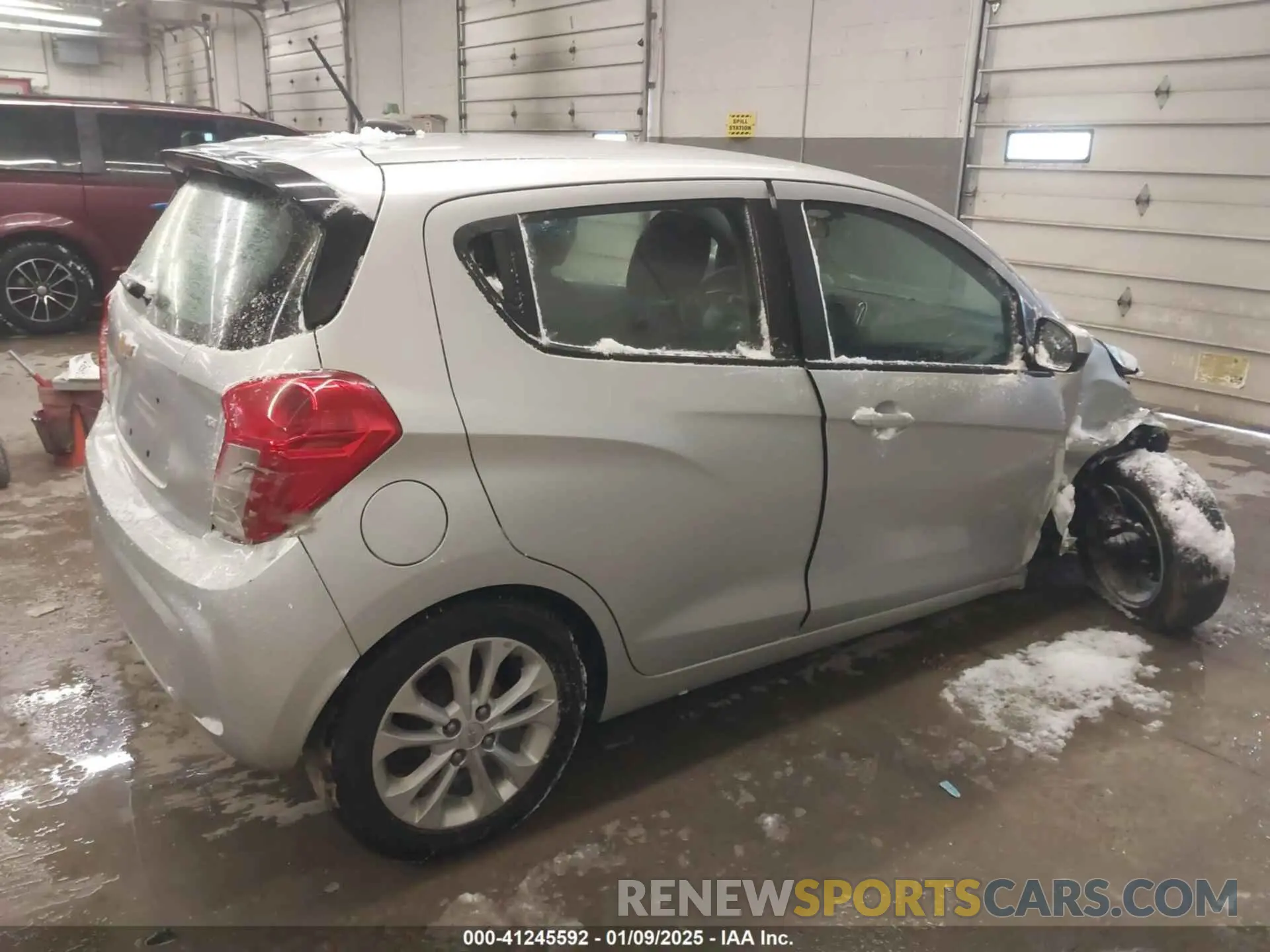 4 fotografías del automóvil dañado KL8CD6SA3MC743050 CHEVROLET SPARK 2021