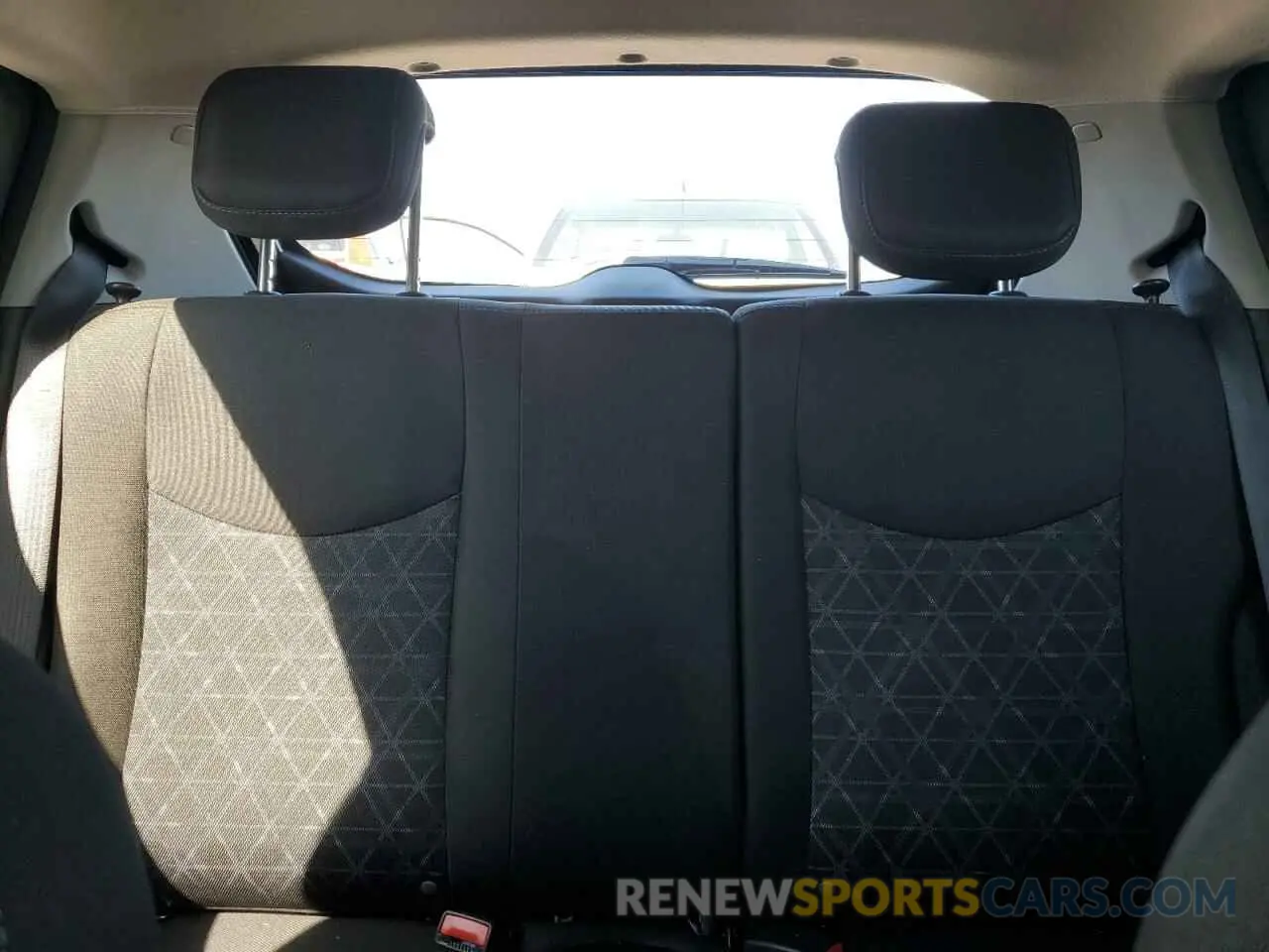 10 fotografías del automóvil dañado KL8CD6SA4MC725964 CHEVROLET SPARK 2021