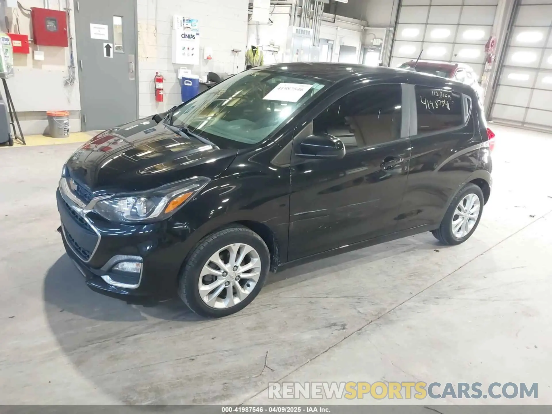 2 fotografías del automóvil dañado KL8CD6SA5MC719719 CHEVROLET SPARK 2021