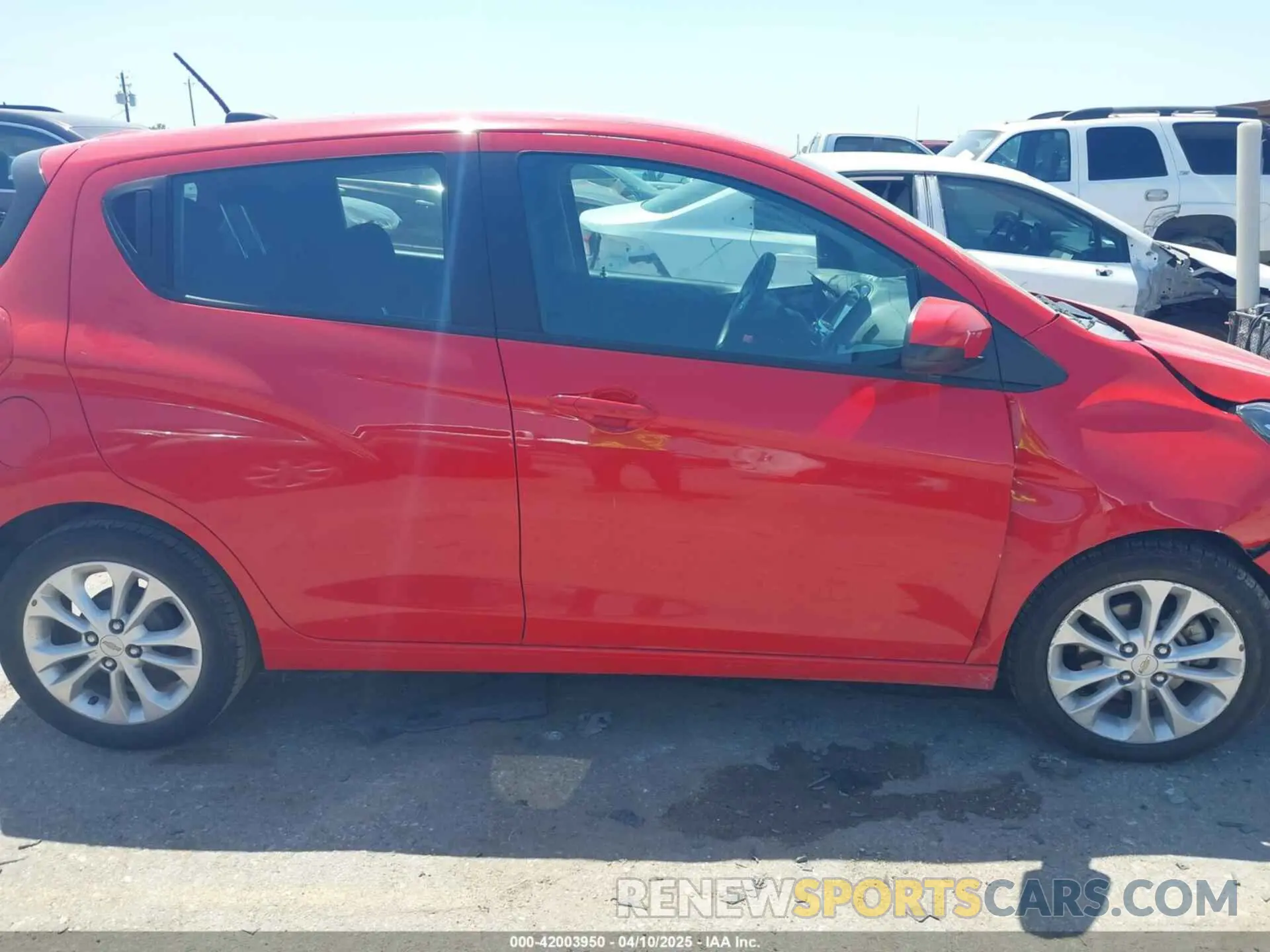 13 fotografías del automóvil dañado KL8CD6SA5MC743454 CHEVROLET SPARK 2021