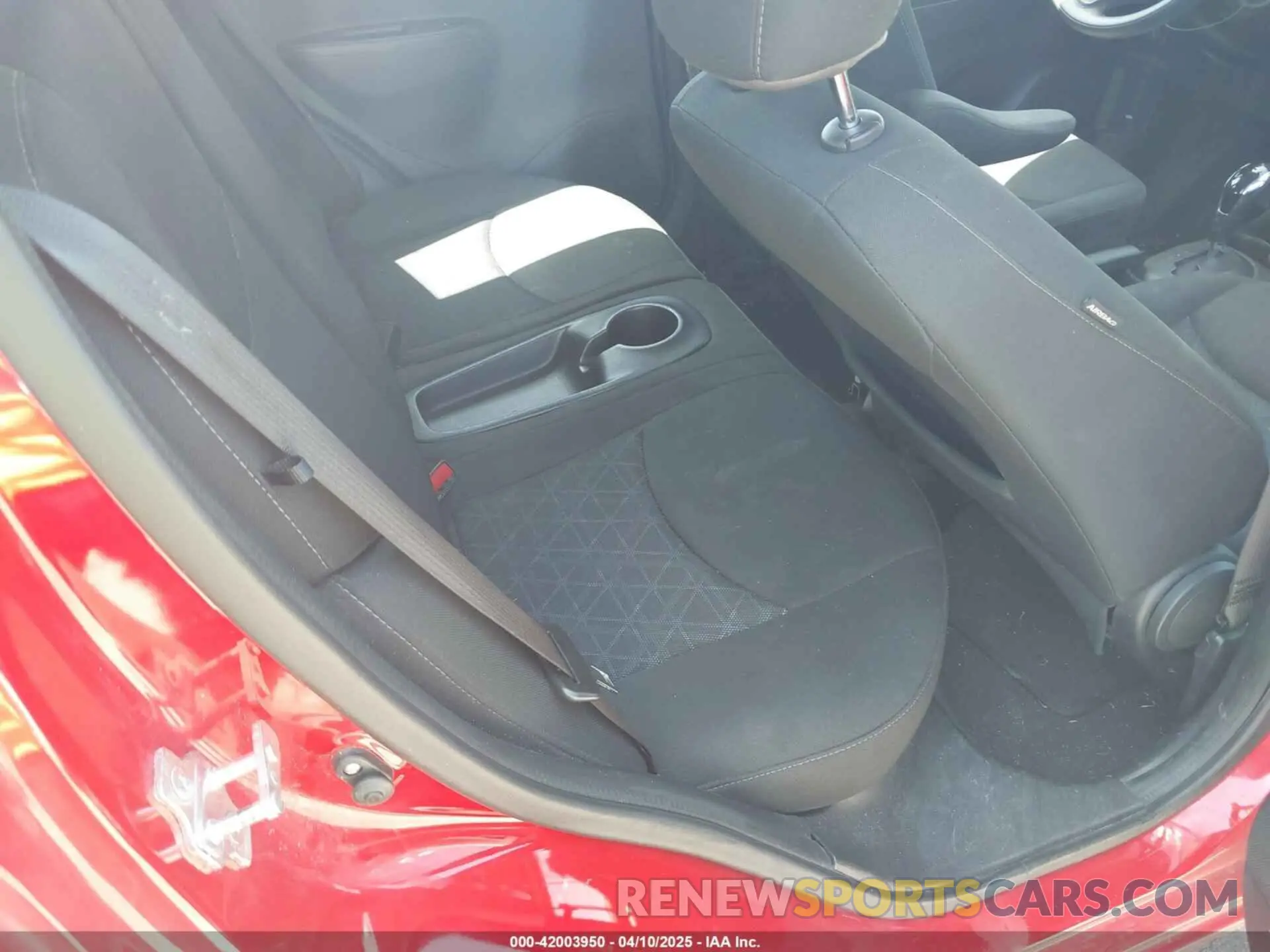8 fotografías del automóvil dañado KL8CD6SA5MC743454 CHEVROLET SPARK 2021