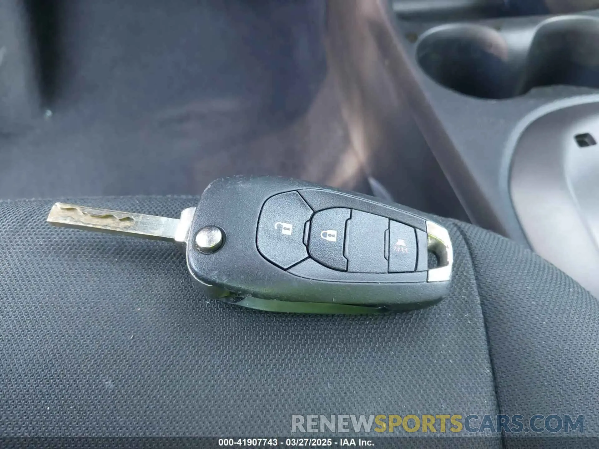 11 fotografías del automóvil dañado KL8CD6SA7MC216225 CHEVROLET SPARK 2021