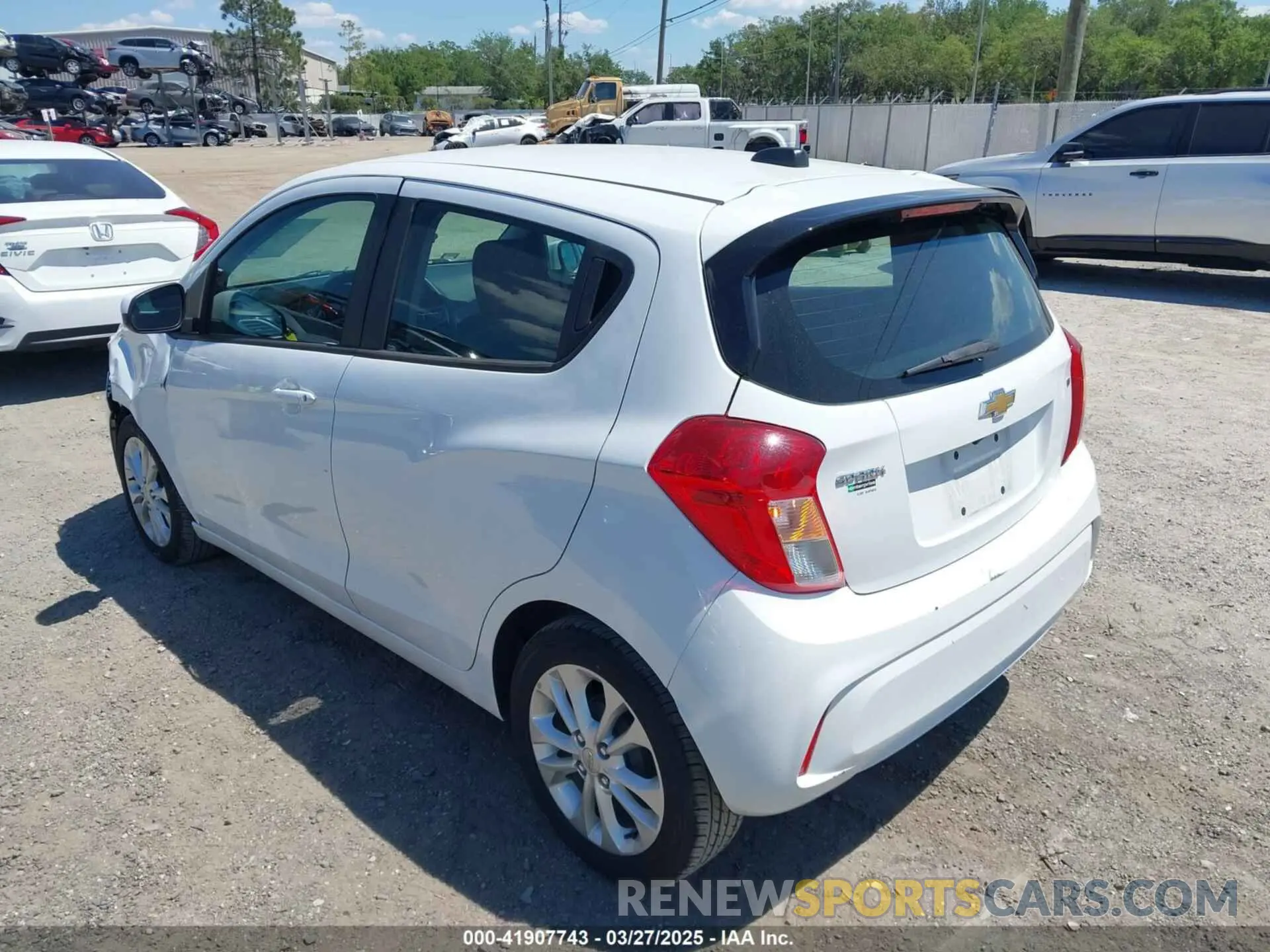 3 fotografías del automóvil dañado KL8CD6SA7MC216225 CHEVROLET SPARK 2021