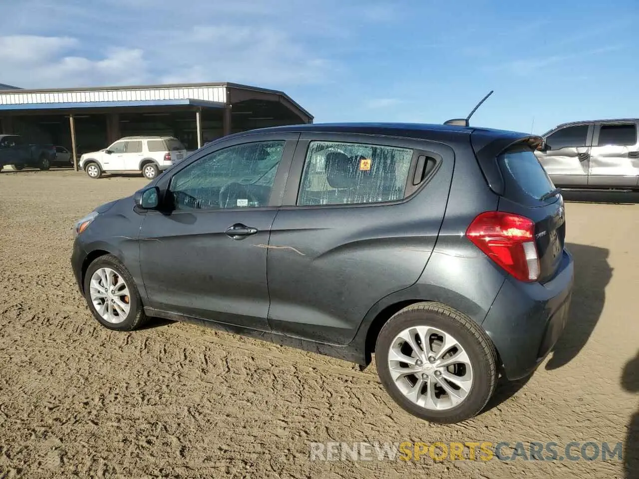 2 fotografías del automóvil dañado KL8CD6SA7MC741138 CHEVROLET SPARK 2021