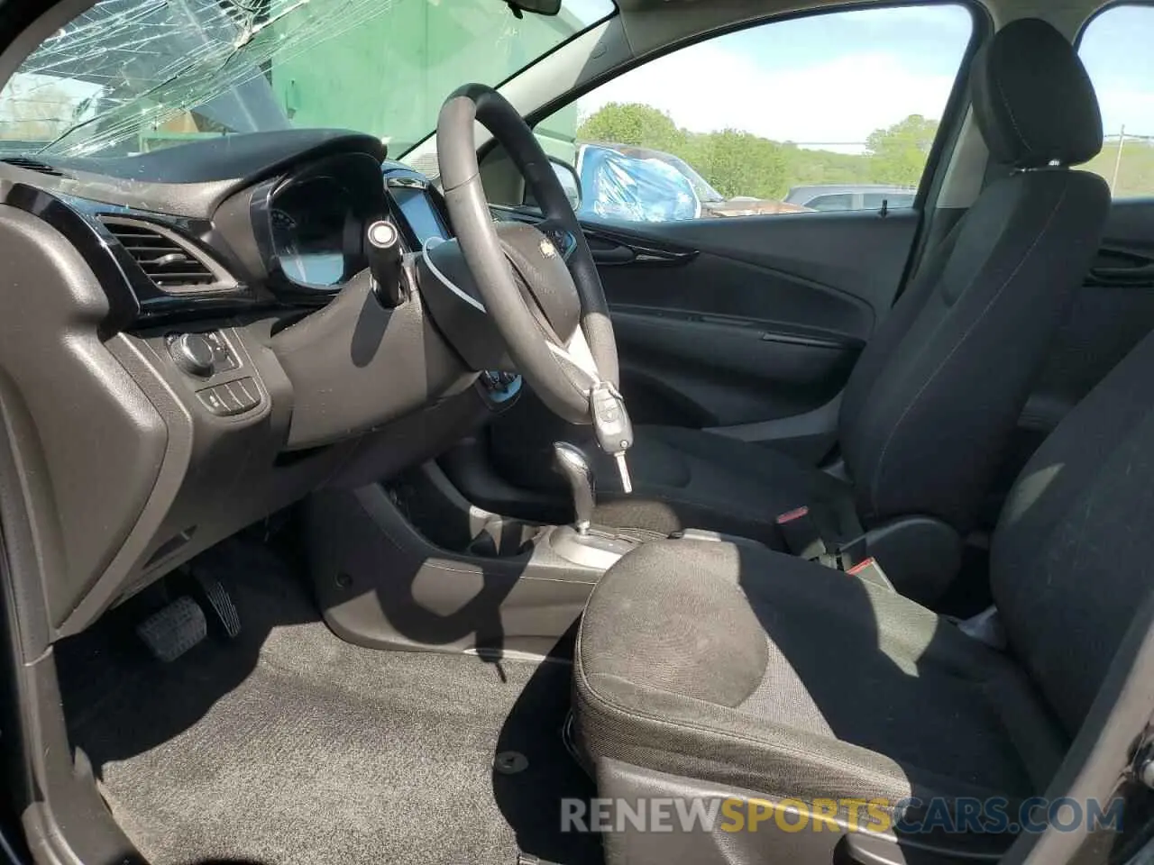 7 fotografías del automóvil dañado KL8CD6SA8MC723313 CHEVROLET SPARK 2021