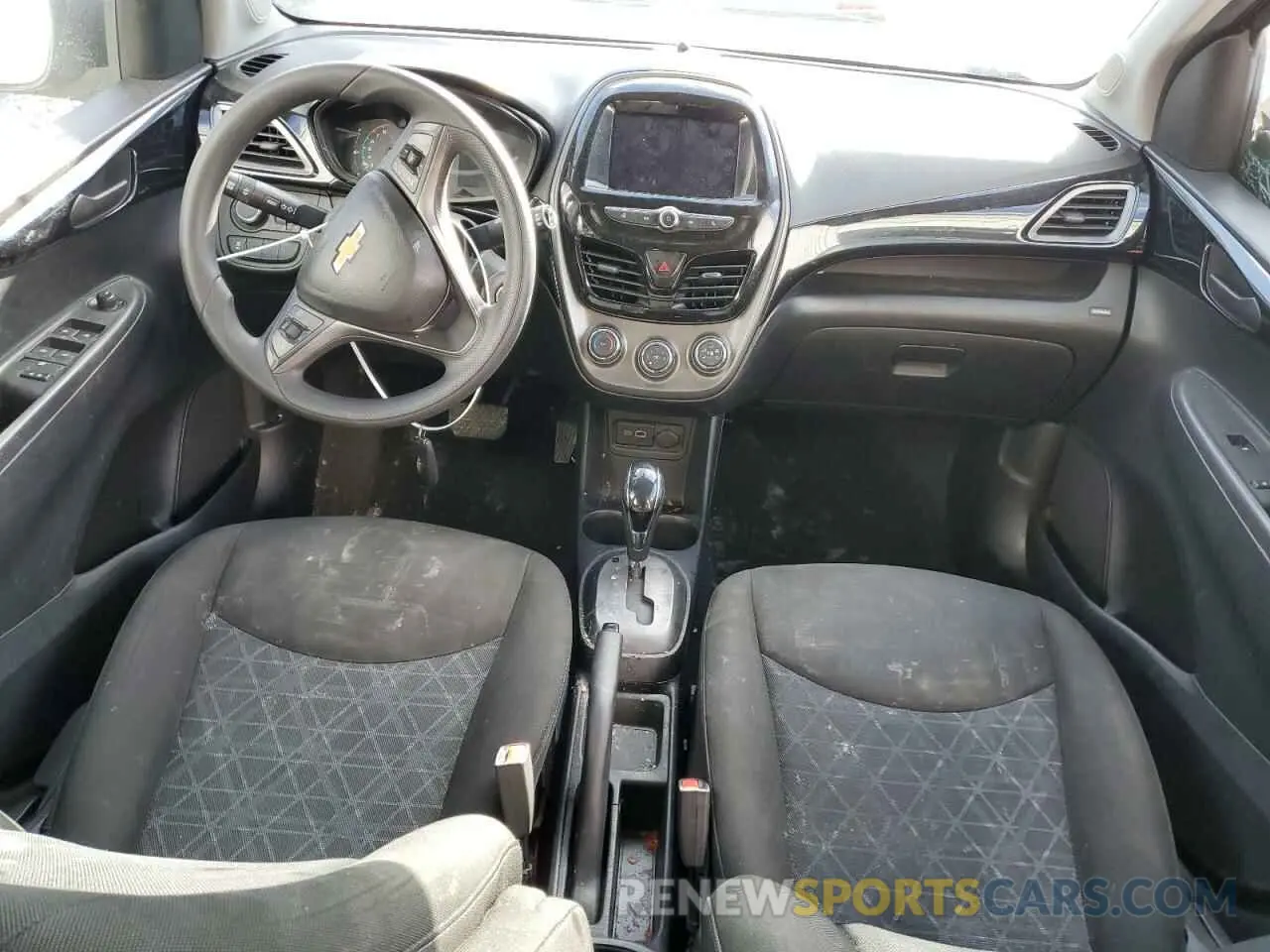 8 fotografías del automóvil dañado KL8CD6SA8MC728981 CHEVROLET SPARK 2021