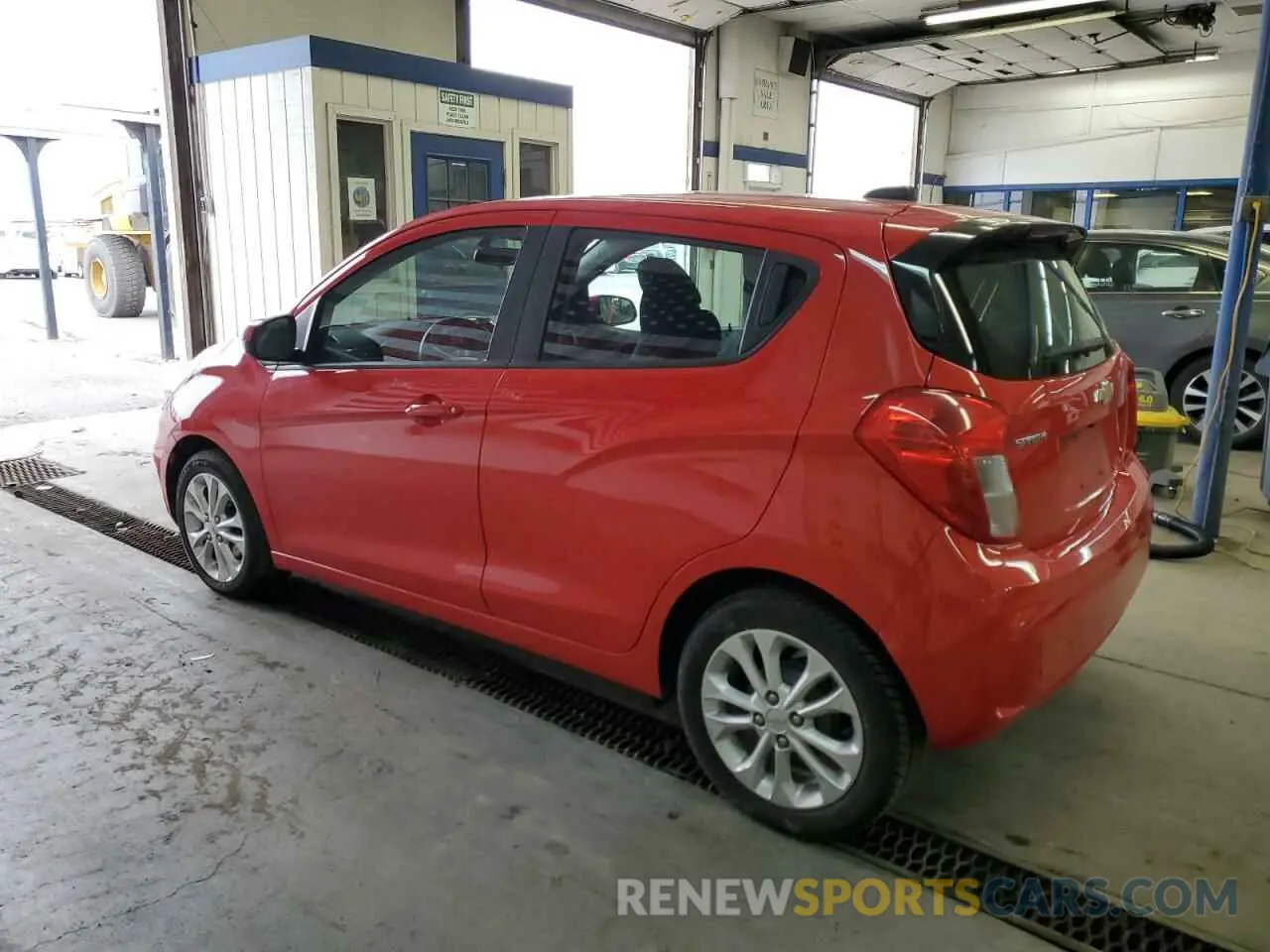 2 fotografías del automóvil dañado KL8CD6SA8MC740791 CHEVROLET SPARK 2021