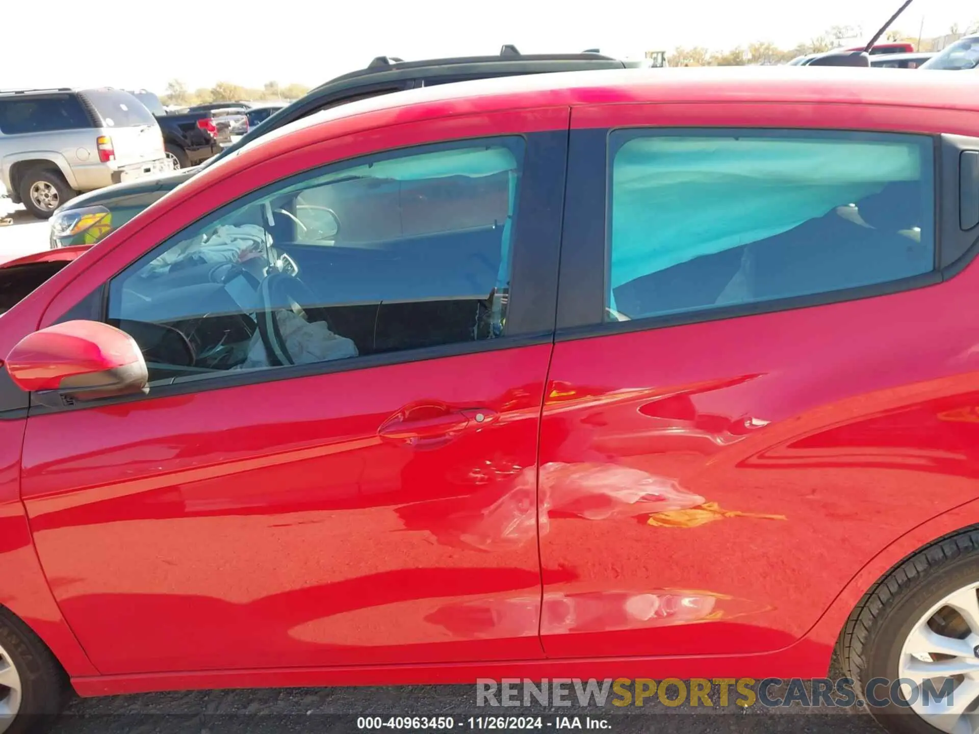 14 fotografías del automóvil dañado KL8CD6SA9MC732957 CHEVROLET SPARK 2021