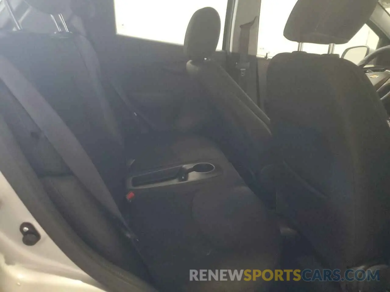 10 fotografías del automóvil dañado KL8CD6SAXMC730411 CHEVROLET SPARK 2021