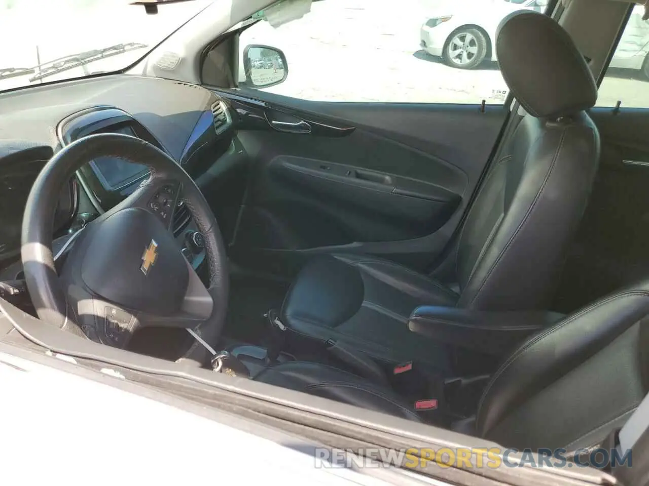 7 fotografías del automóvil dañado KL8CF6SA1MC744241 CHEVROLET SPARK 2021