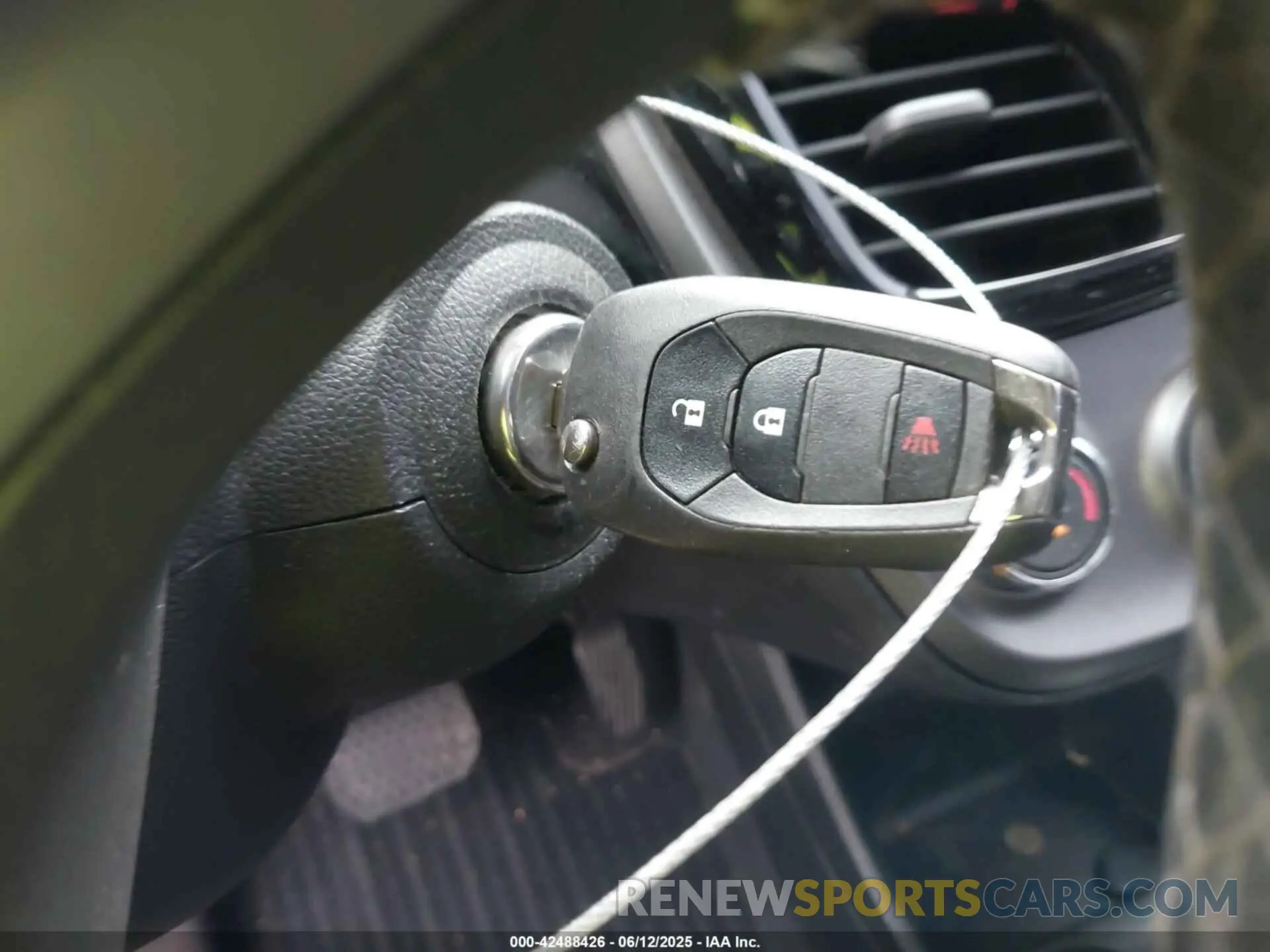 11 fotografías del automóvil dañado KL8CH6SA5MC719210 CHEVROLET SPARK 2021