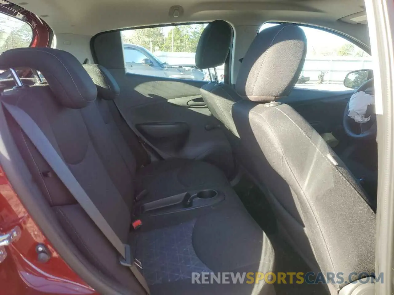 11 fotografías del automóvil dañado KL8CB6SA0NC026354 CHEVROLET SPARK 2022