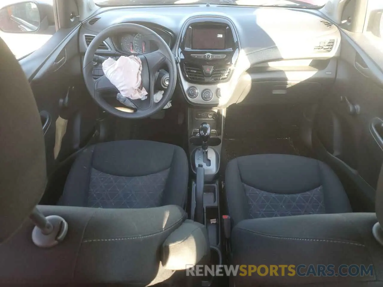 8 fotografías del automóvil dañado KL8CB6SA0NC026354 CHEVROLET SPARK 2022