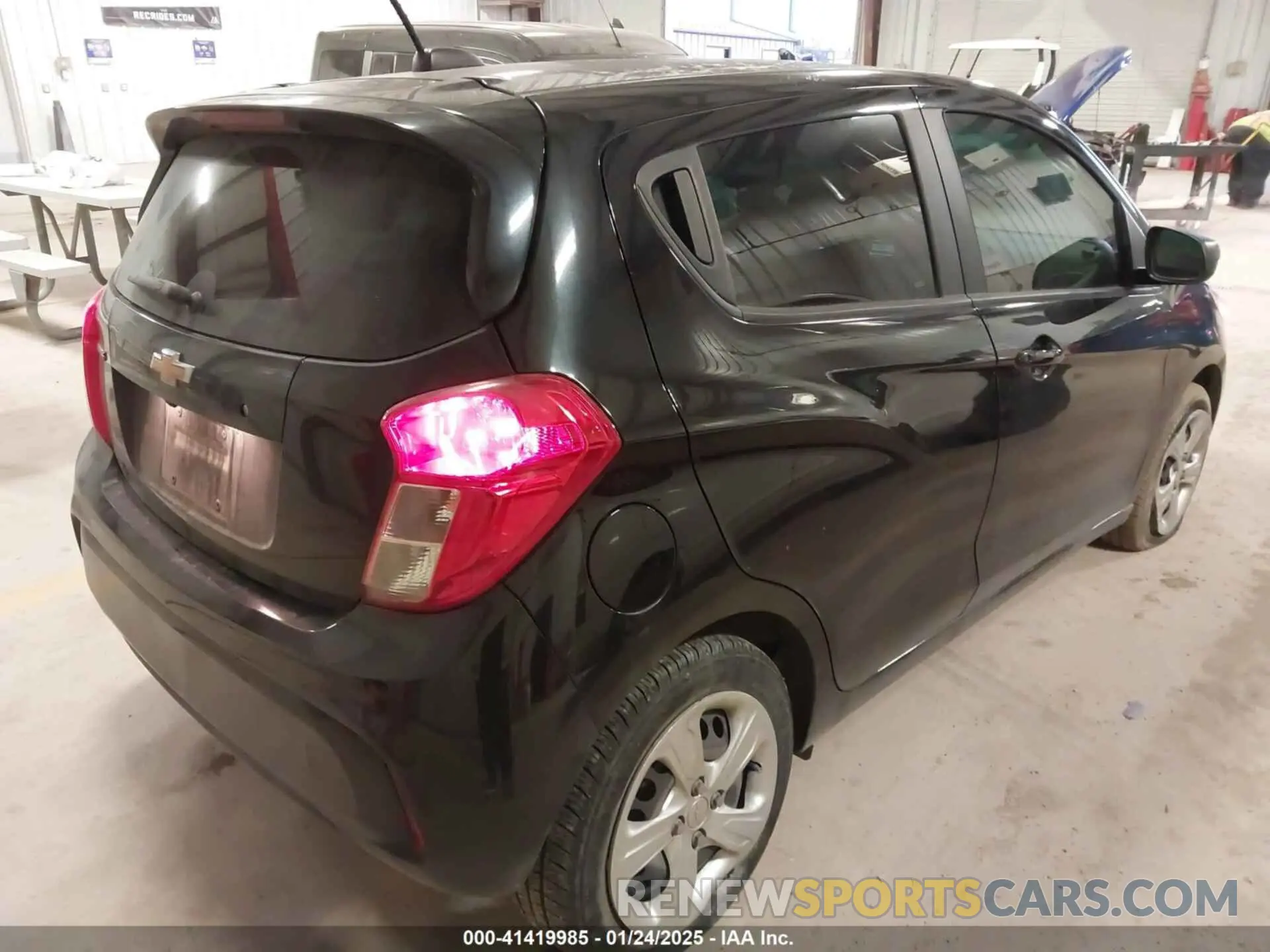 4 fotografías del automóvil dañado KL8CB6SA1NC025195 CHEVROLET SPARK 2022