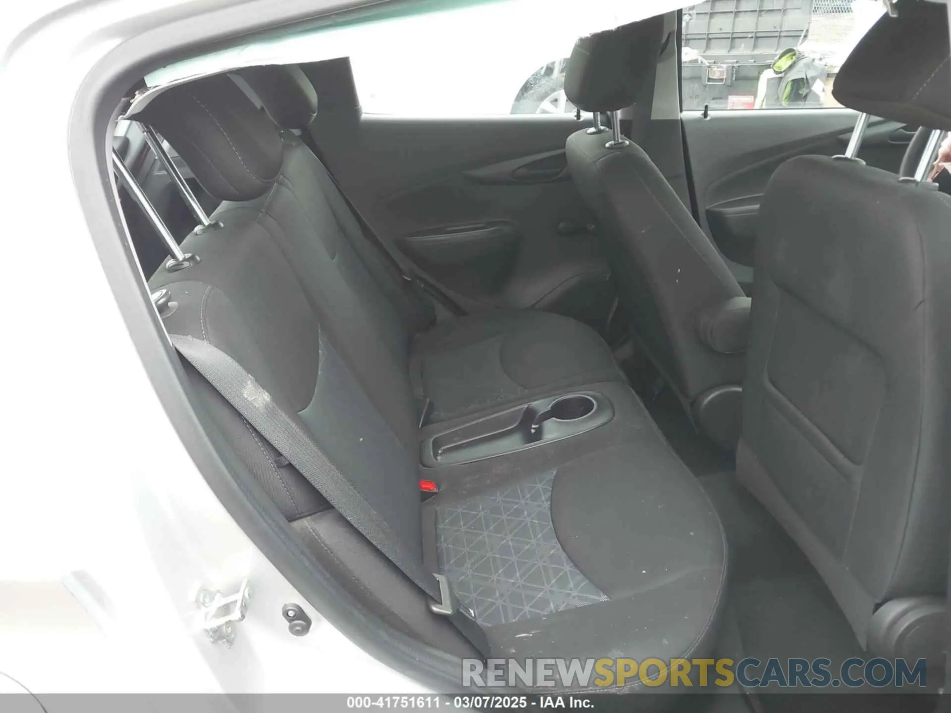 8 fotografías del automóvil dañado KL8CB6SA1NC033667 CHEVROLET SPARK 2022