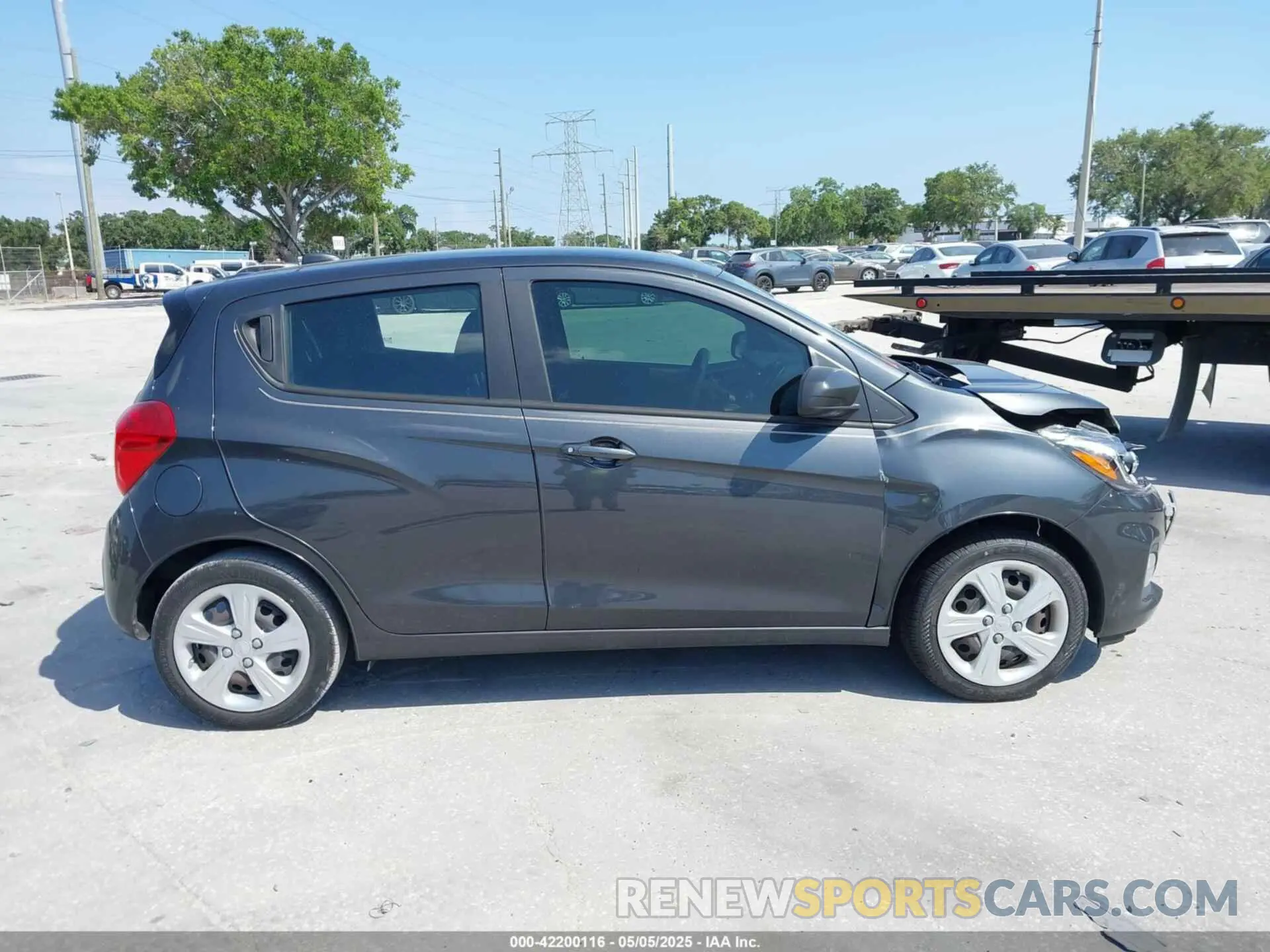 13 fotografías del automóvil dañado KL8CB6SA3NC030673 CHEVROLET SPARK 2022