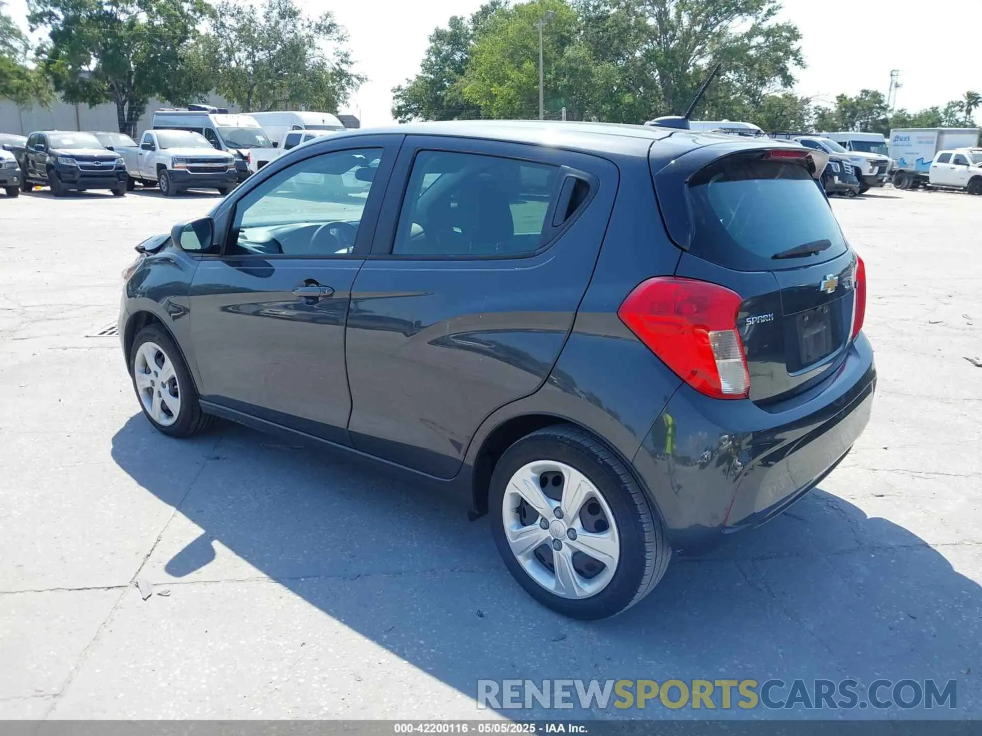 3 fotografías del automóvil dañado KL8CB6SA3NC030673 CHEVROLET SPARK 2022